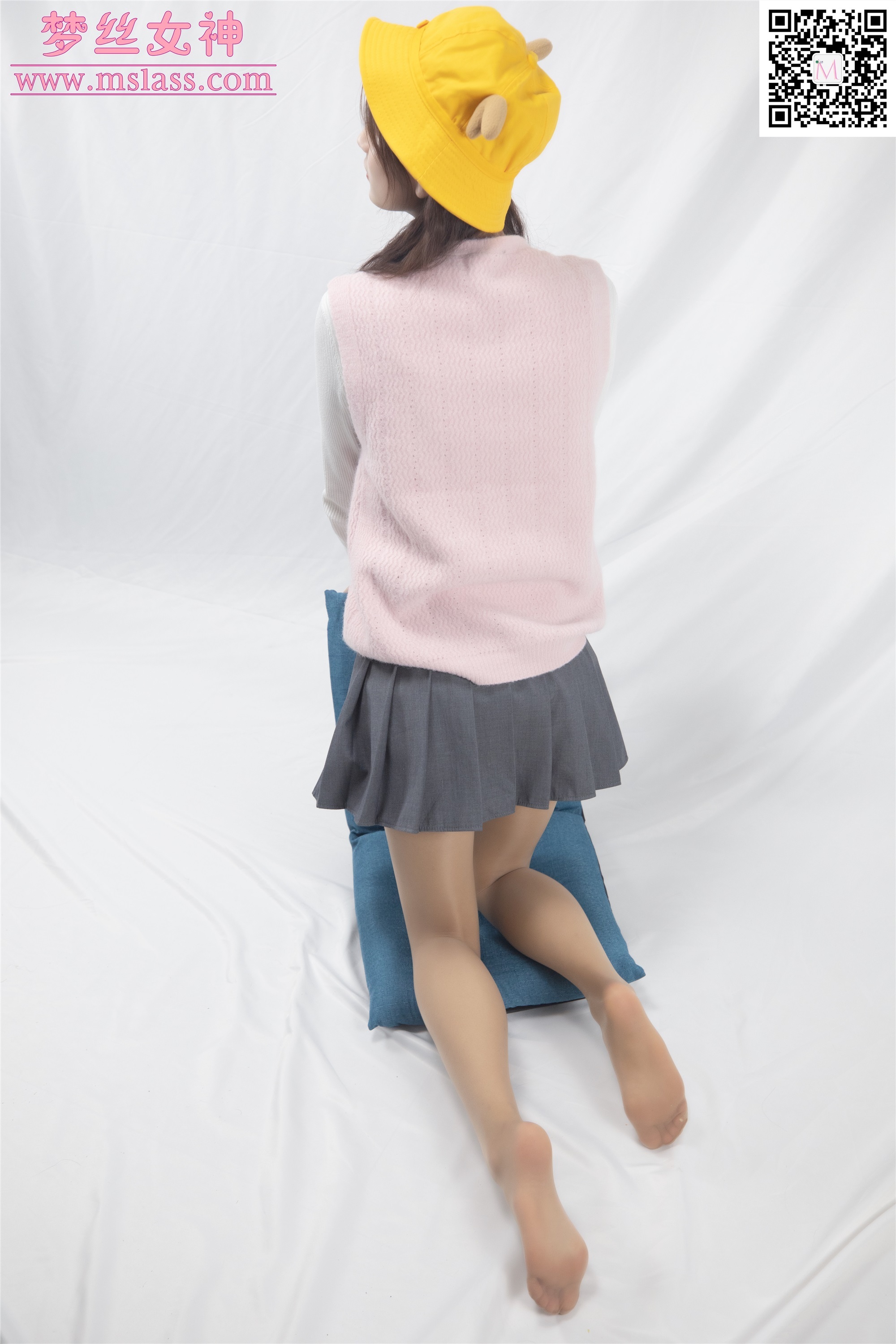 MSLASS梦丝女神 2019-12-08 Vol.080 璇璇3 9分颜值小黄鸭帽