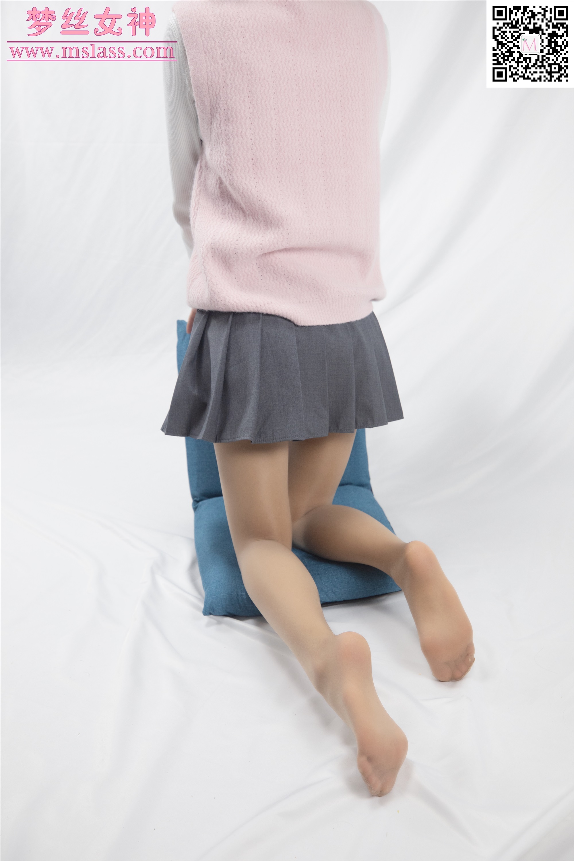 MSLASS梦丝女神 2019-12-08 Vol.080 璇璇3 9分颜值小黄鸭帽