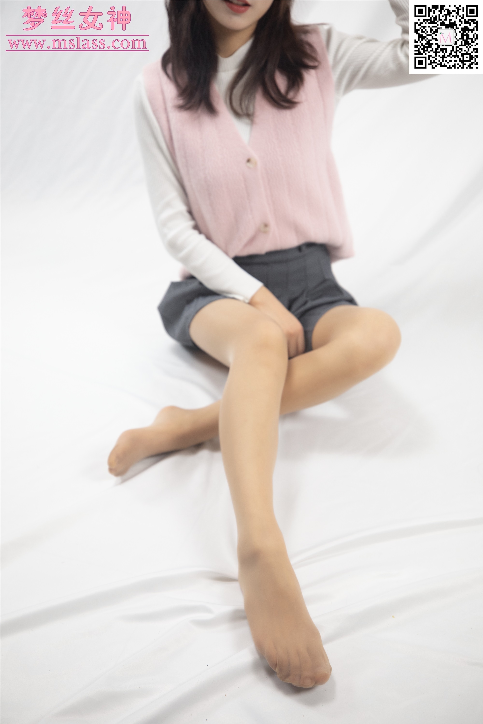 MSLASS梦丝女神 2019-12-08 Vol.080 璇璇3 9分颜值小黄鸭帽