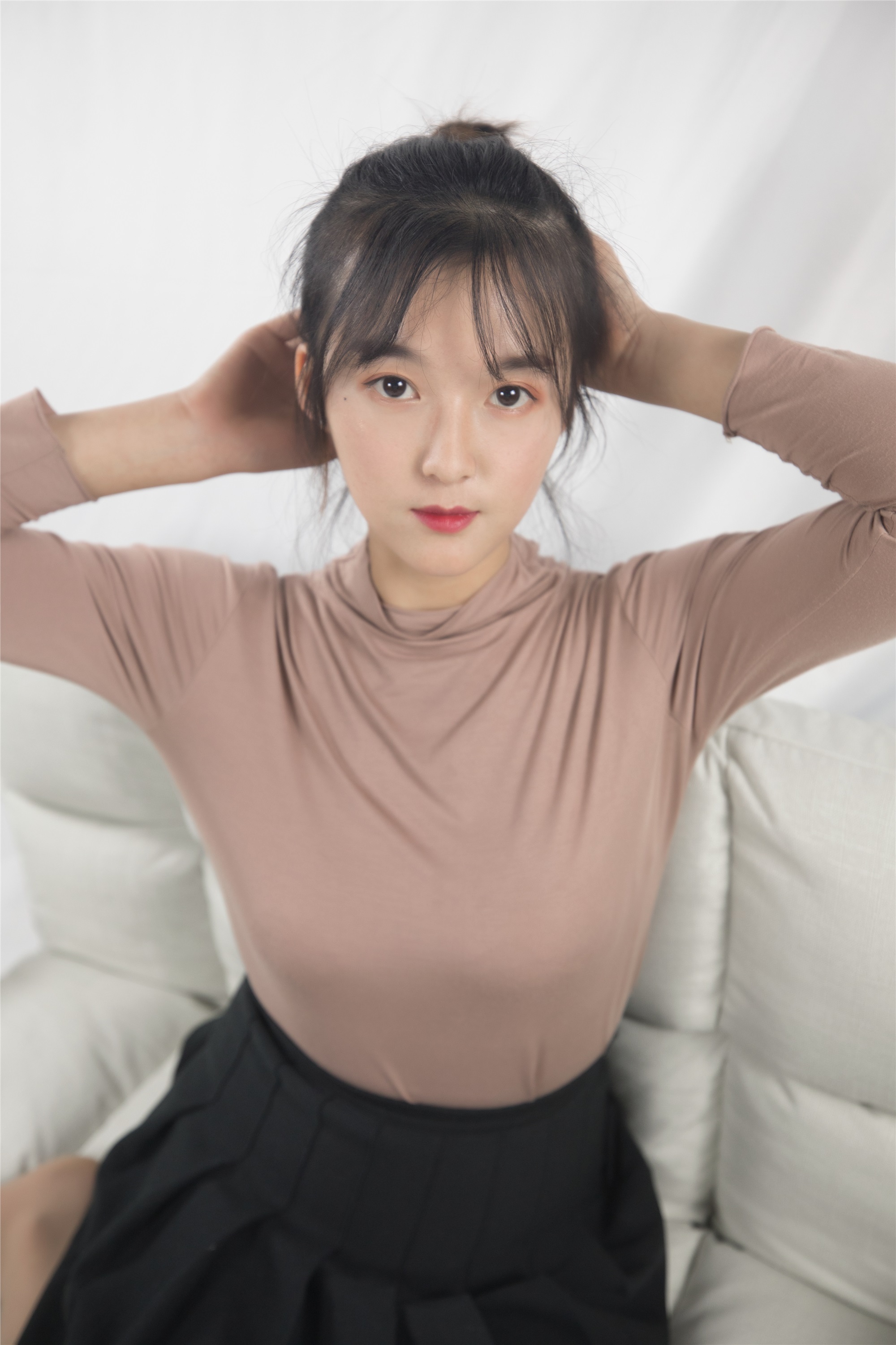 MSLASS梦丝女神 2019-12-12 Vol.082 陈玲 端正的小姐（身材超不错）