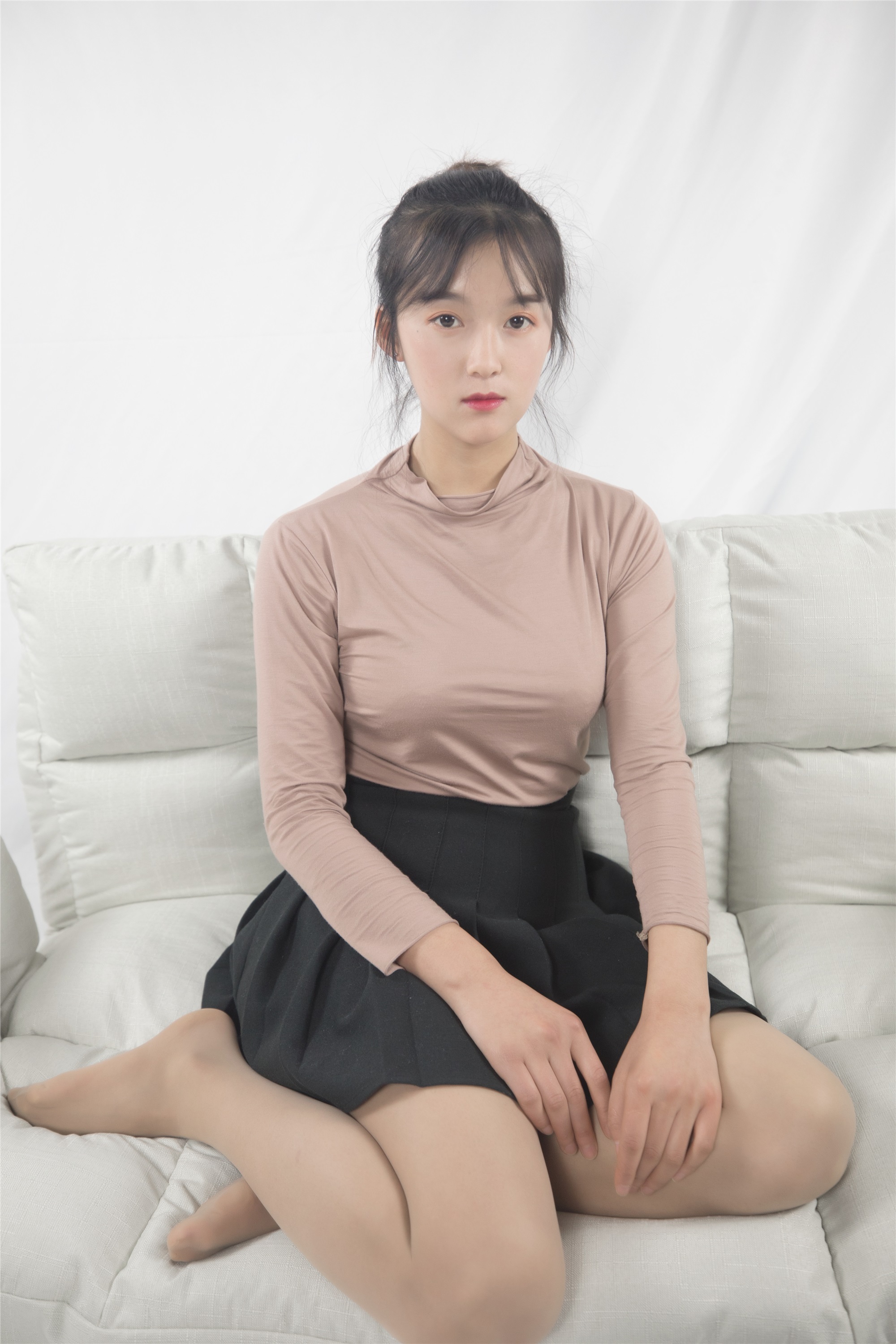 MSLASS梦丝女神 2019-12-12 Vol.082 陈玲 端正的小姐（身材超不错）