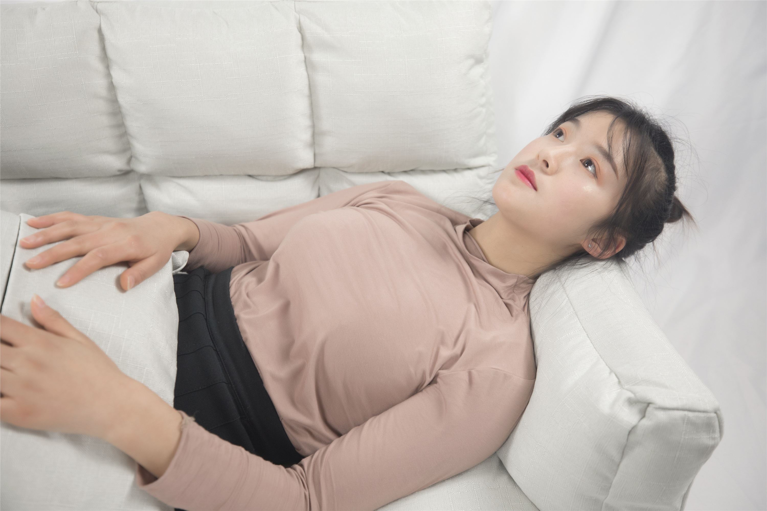 MSLASS梦丝女神 2019-12-12 Vol.082 陈玲 端正的小姐（身材超不错）