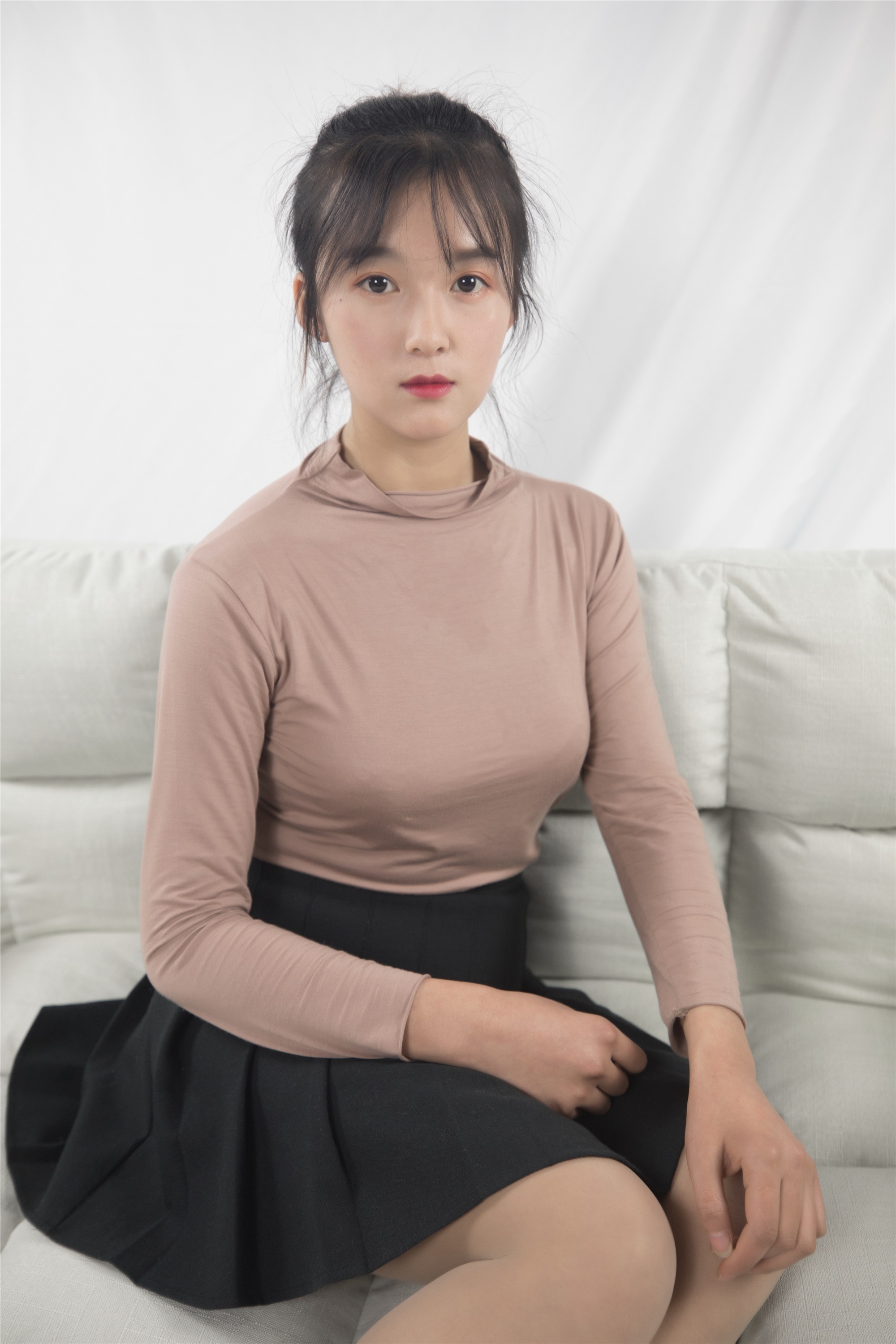 MSLASS梦丝女神 2019-12-12 Vol.082 陈玲 端正的小姐（身材超不错）