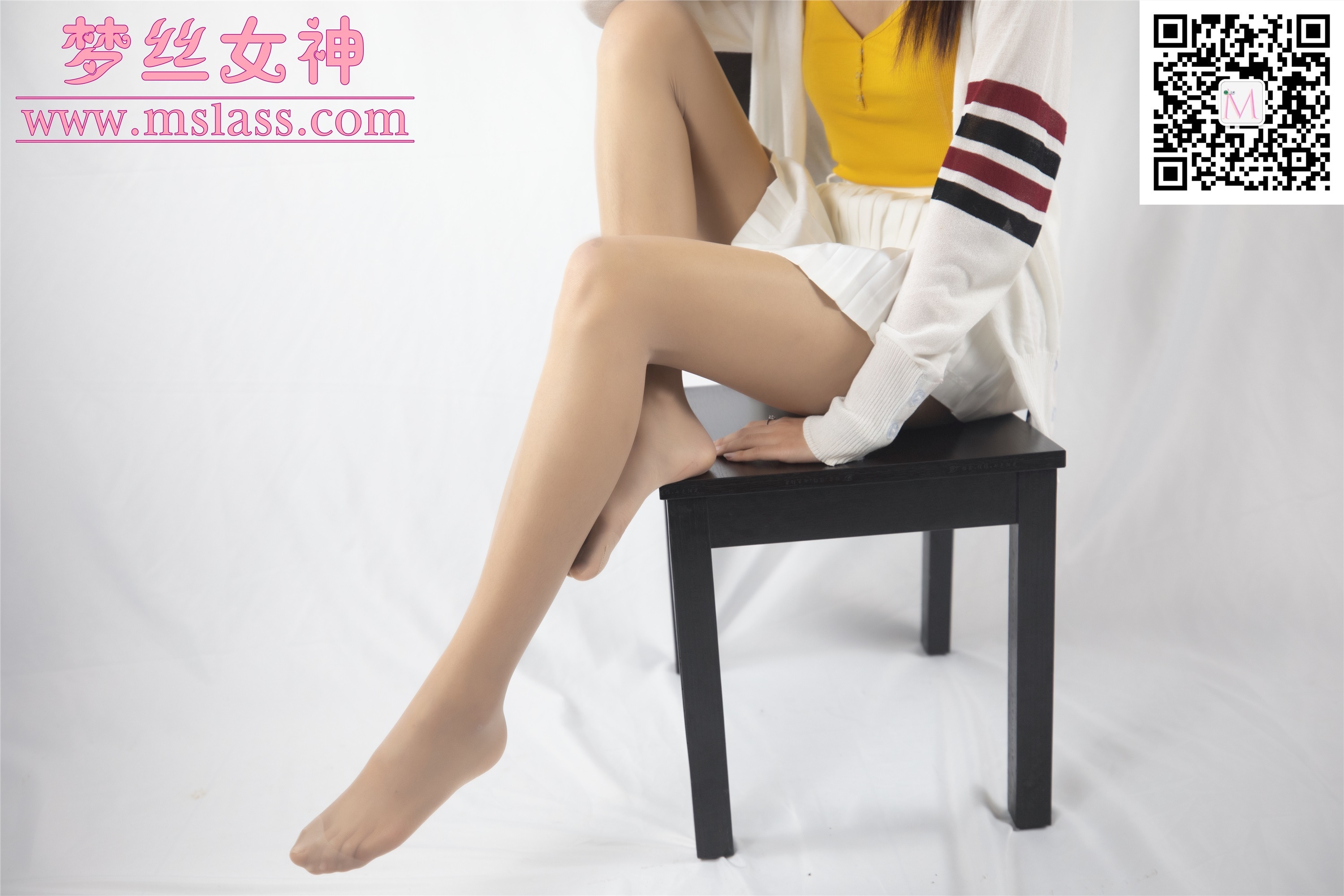 MSLASS梦丝女神 2019-12-06 Vol.079 小糖心 这腿美滋滋