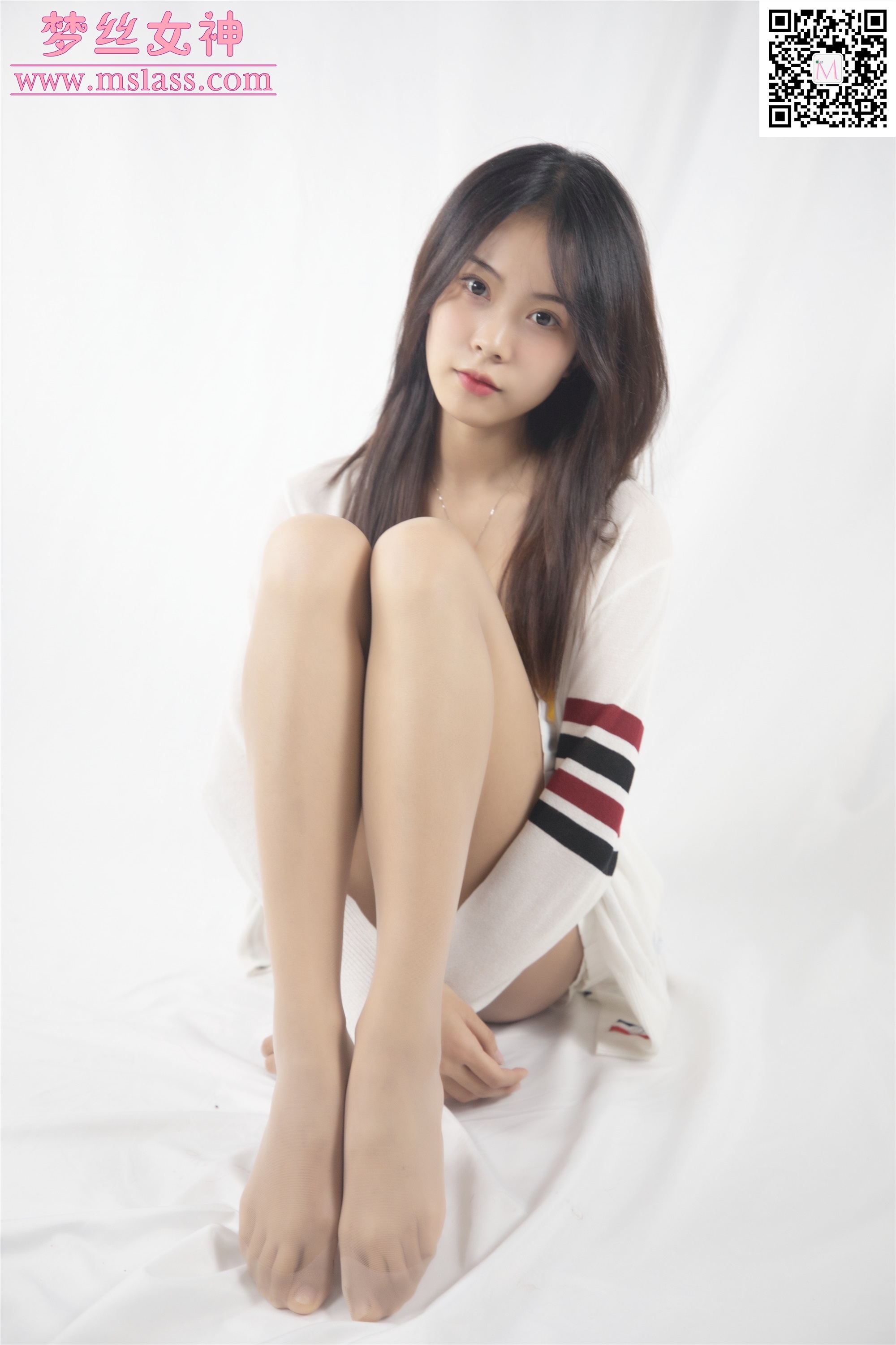 MSLASS梦丝女神 2019-12-06 Vol.079 小糖心 这腿美滋滋