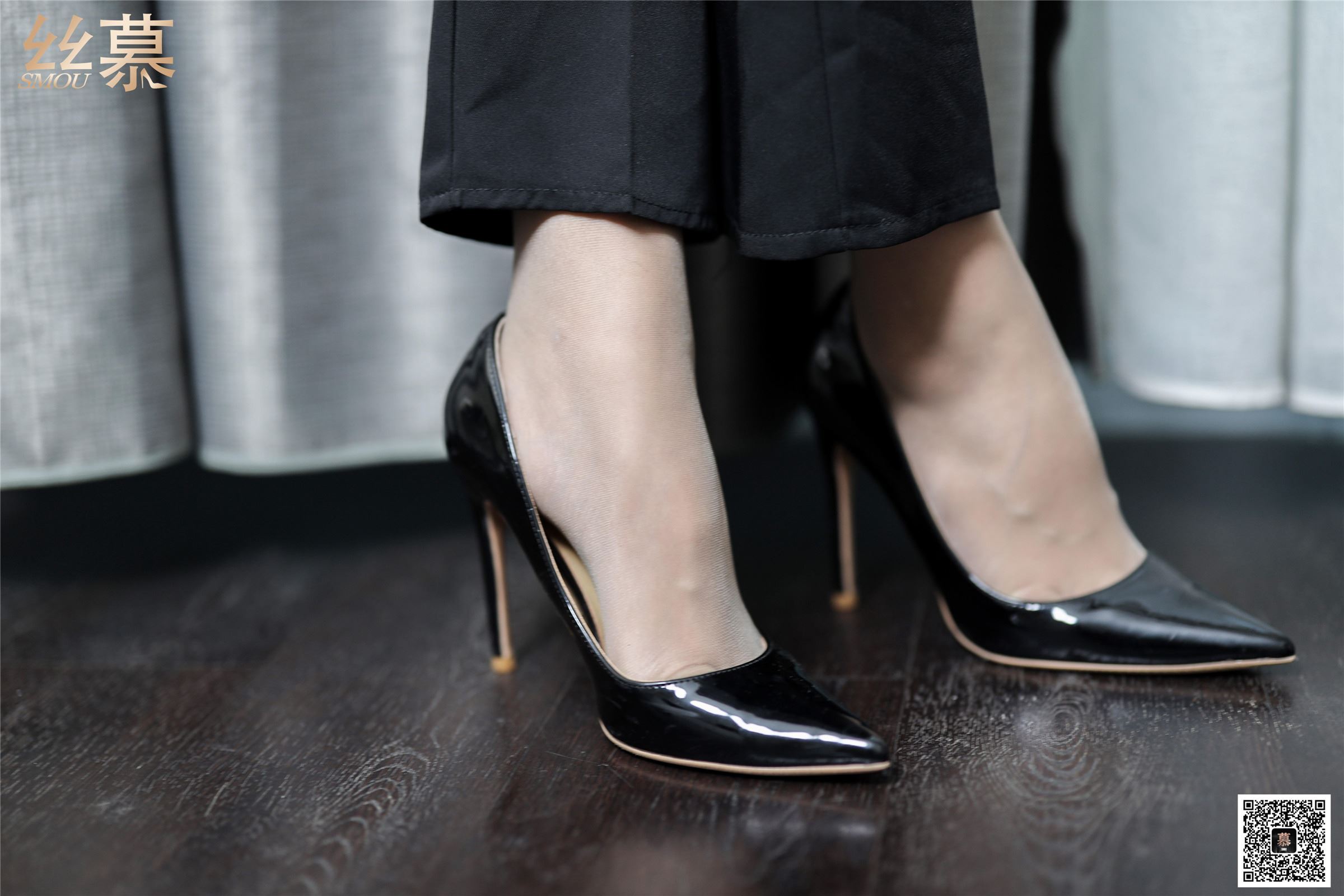 丝慕写真 SM327 茗茗《出差女总裁》