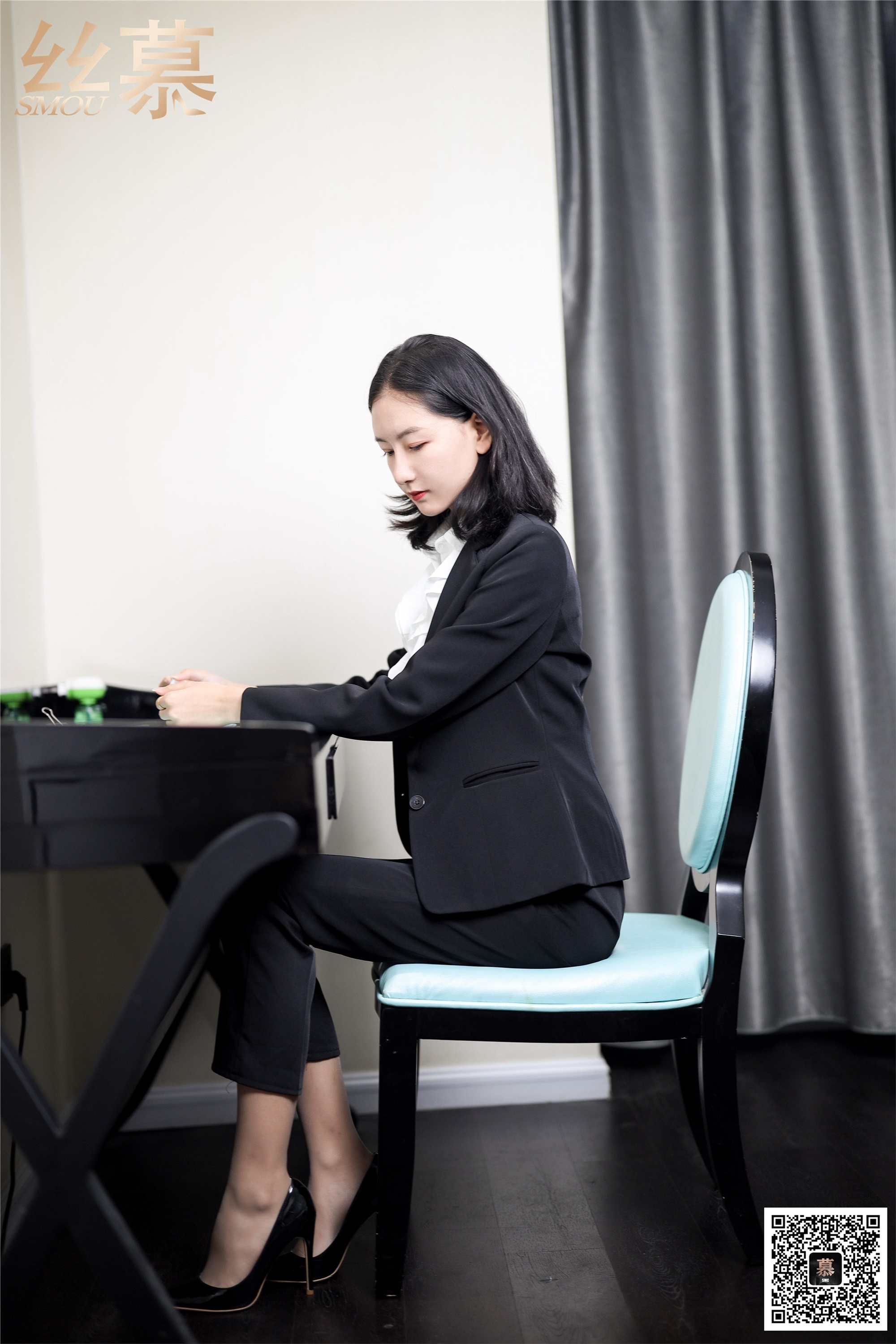 丝慕写真 SM327 茗茗《出差女总裁》