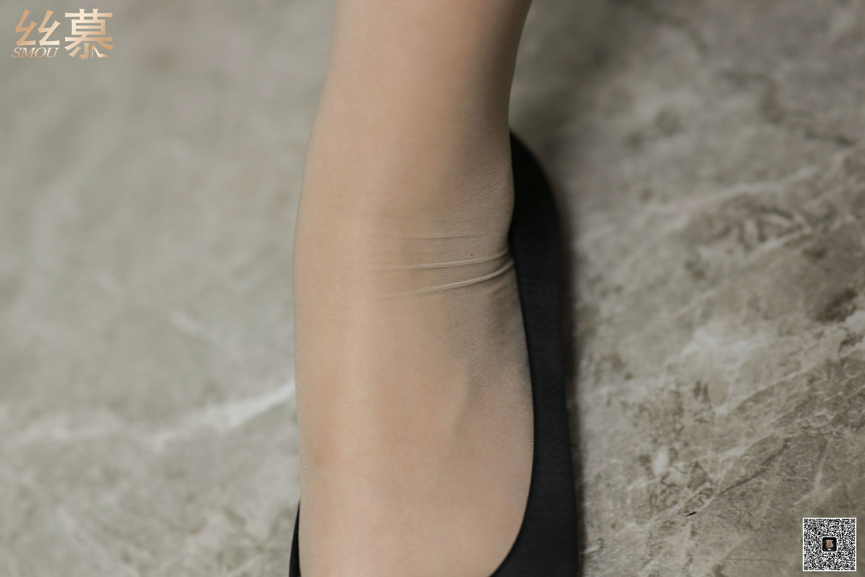 丝慕写真 SM328 文欣 – 课后晚自习