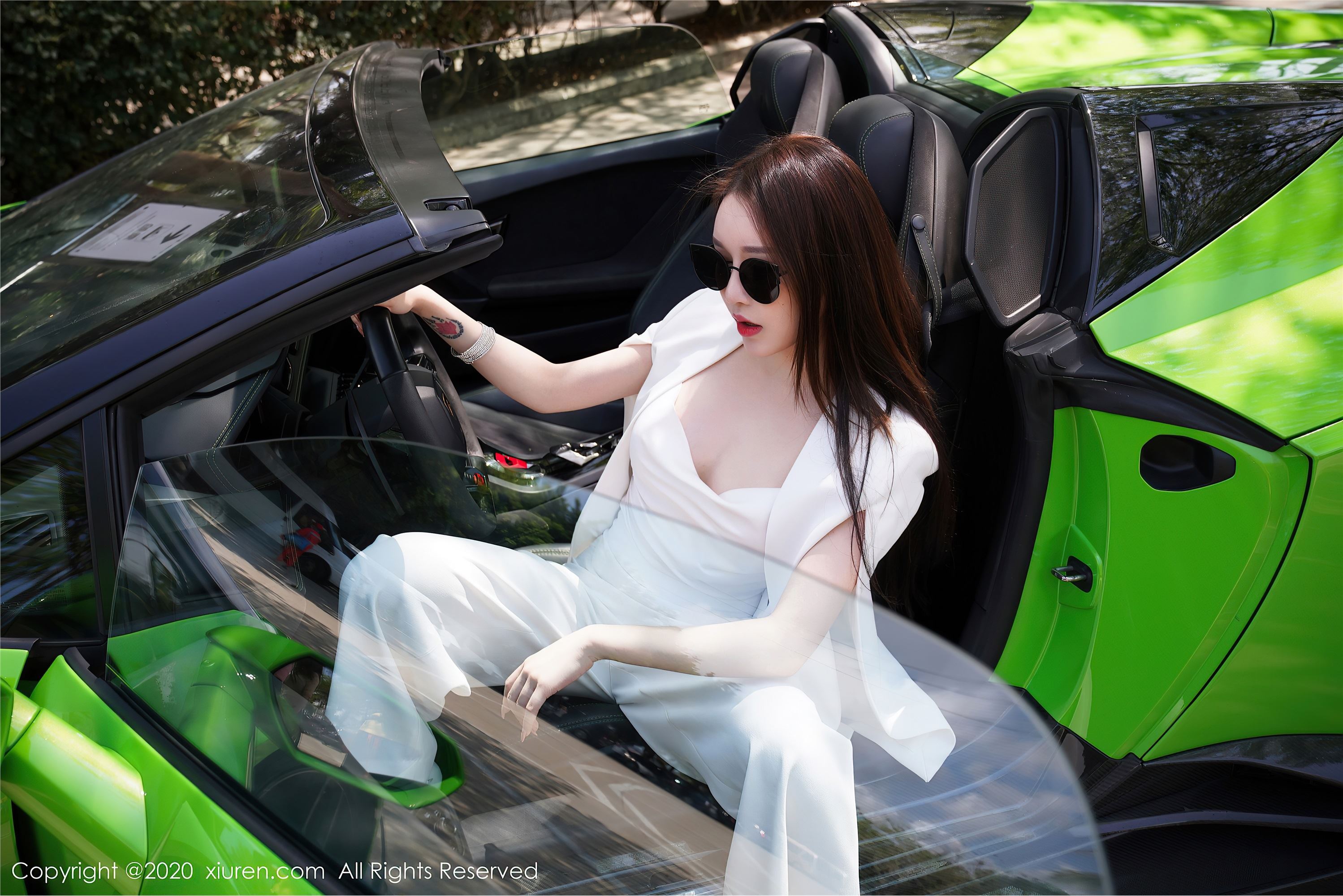 XiuRen秀人网 2020.07.02 No.2283 诱惑连体蕾丝 玉兔mike