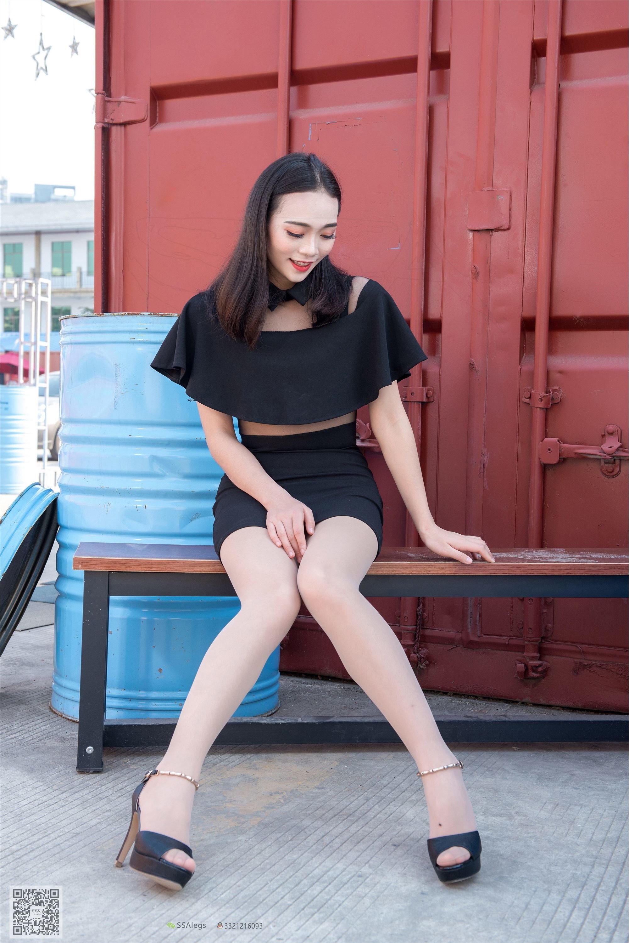 SSA丝社 NO.042 治愈系笑容高姐小凤文艺街拍