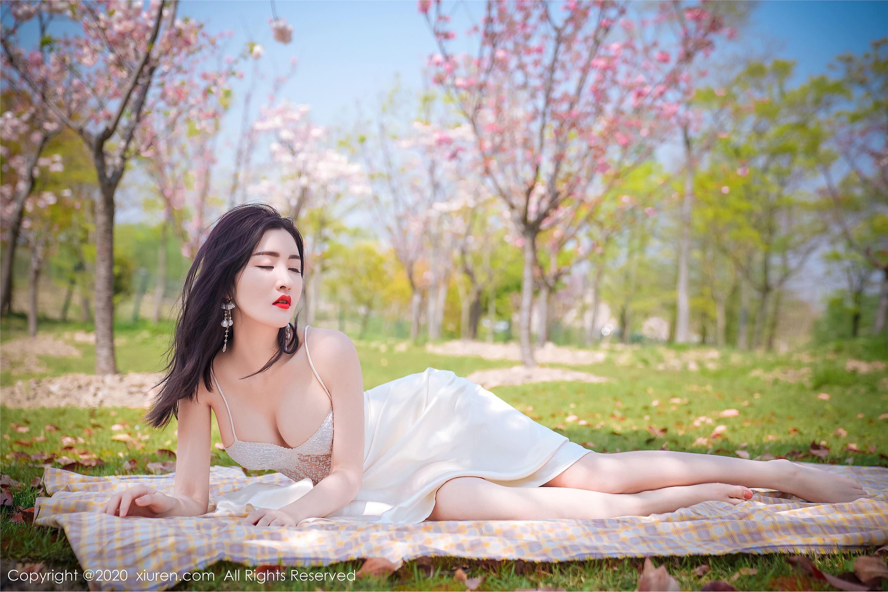 秀人网美媛馆 2020-07-07 Vol.2297 沈梦瑶