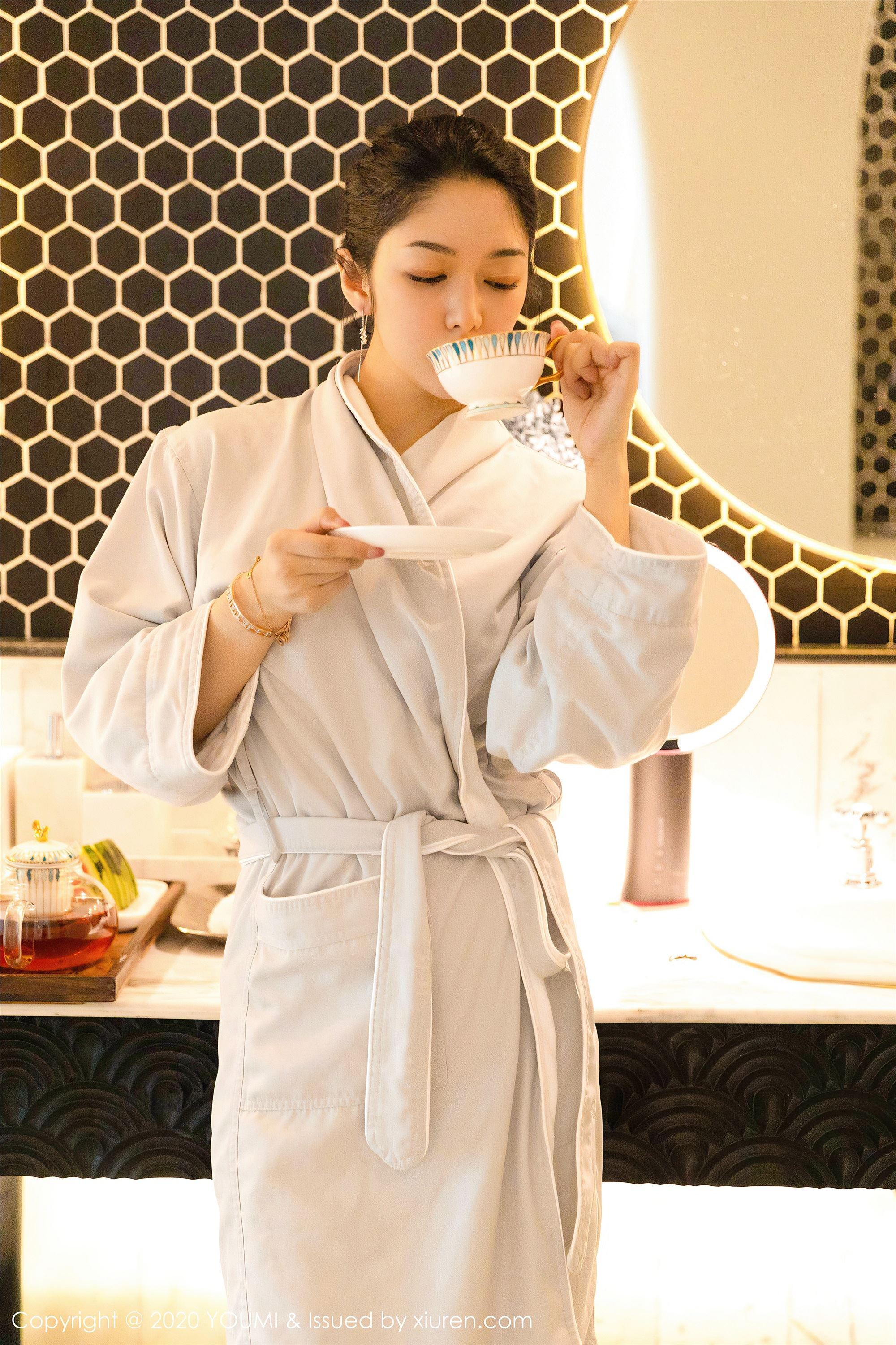 YouMi尤蜜荟 2020-07-10 Vol.483 Angela小热巴