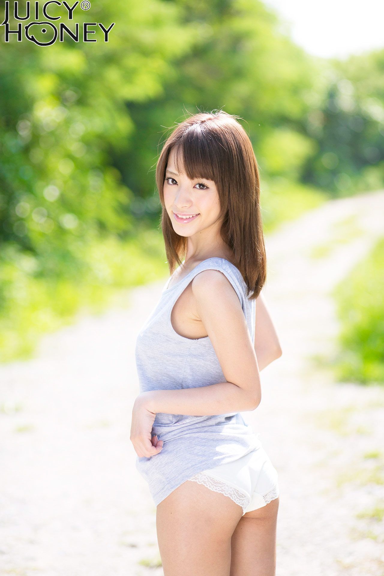 juicy honey  トレカ連動写_真集 桃乃木かな桃乃木香奈 kana momonagi 写_真集