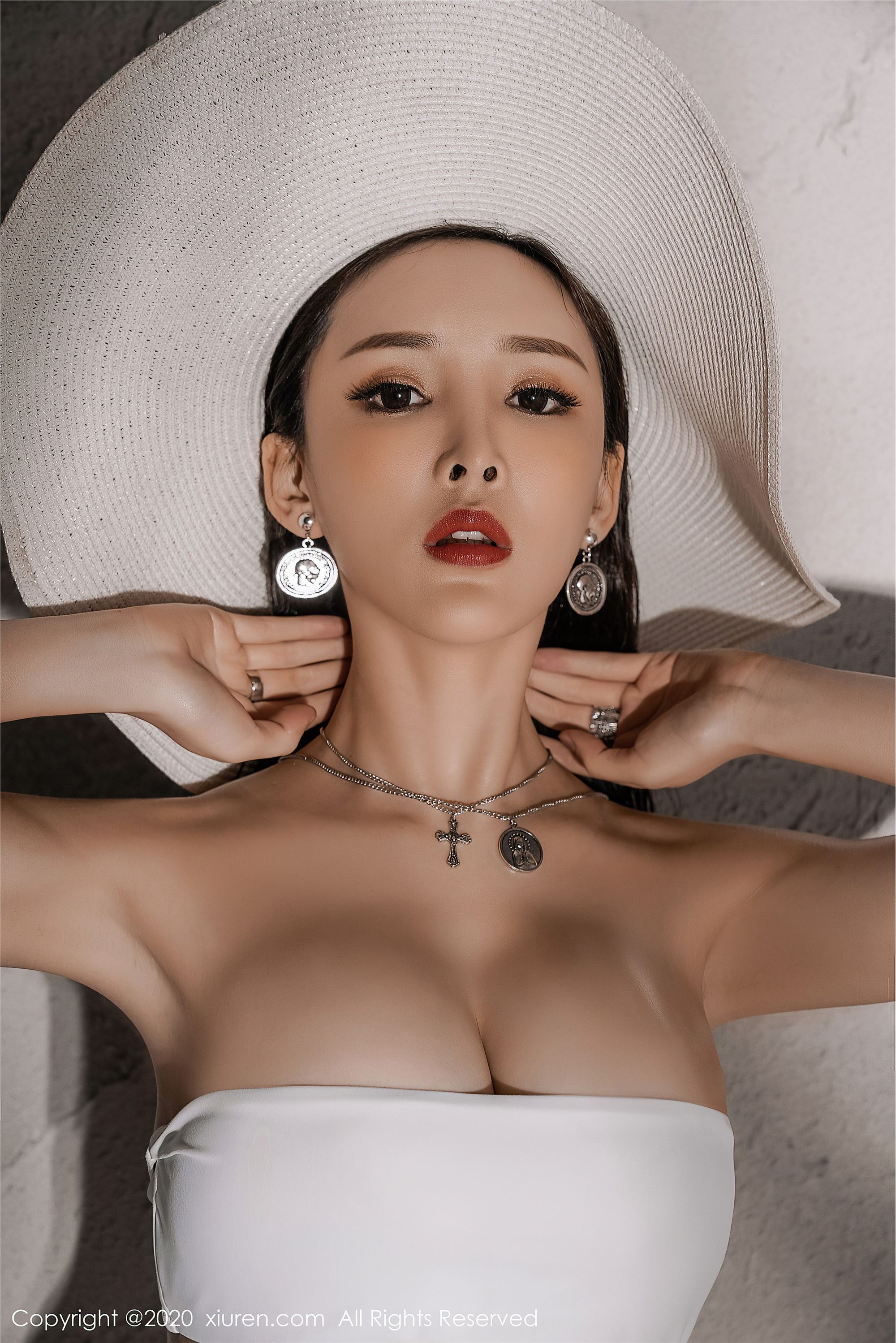 秀人网美媛馆 2020-07-17 Vol.2339 奶瓶土肥圆矮挫丑黑穷