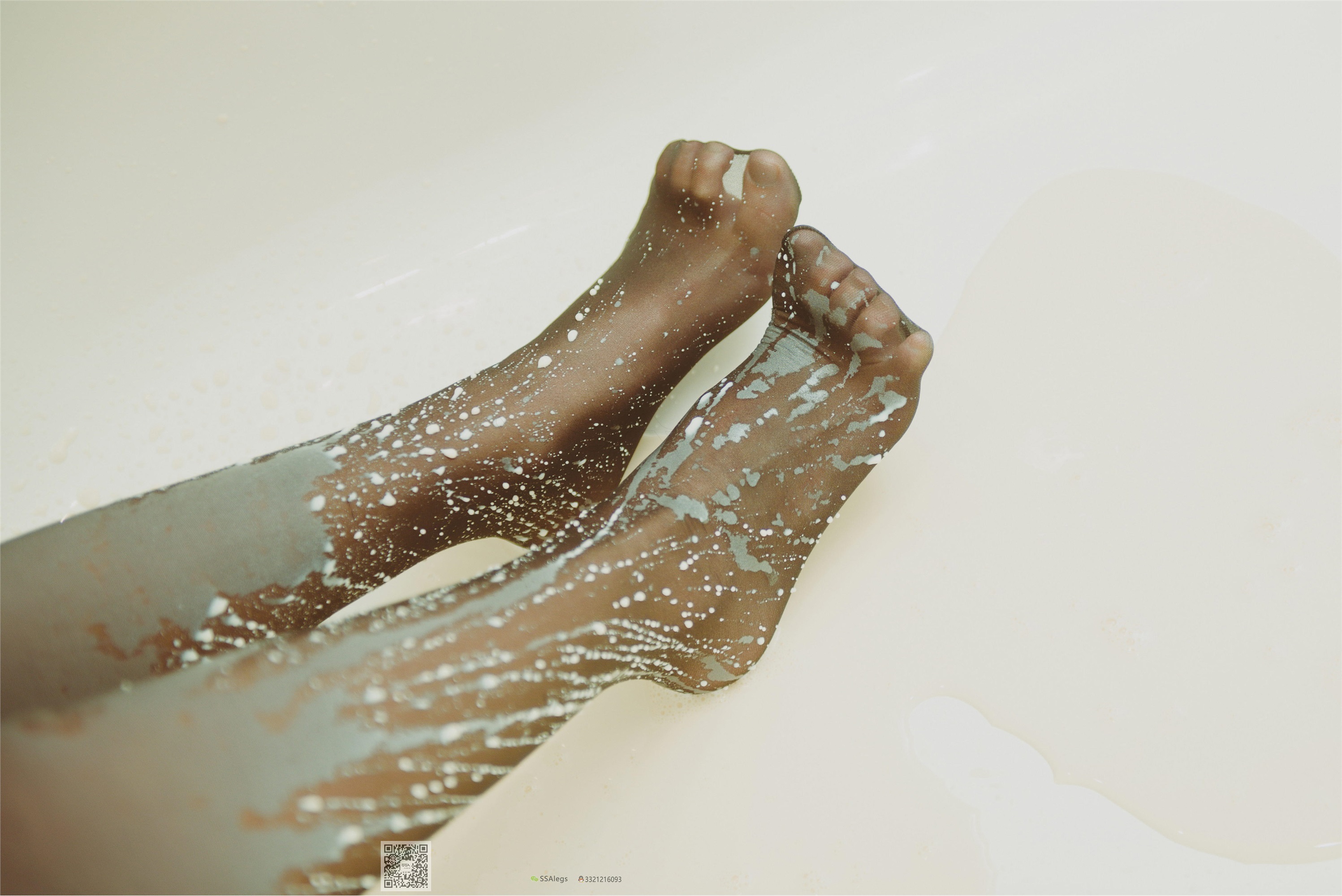 SSA丝社Vol.0018 佳佳 小丝妹教你过期牛奶的正确用法