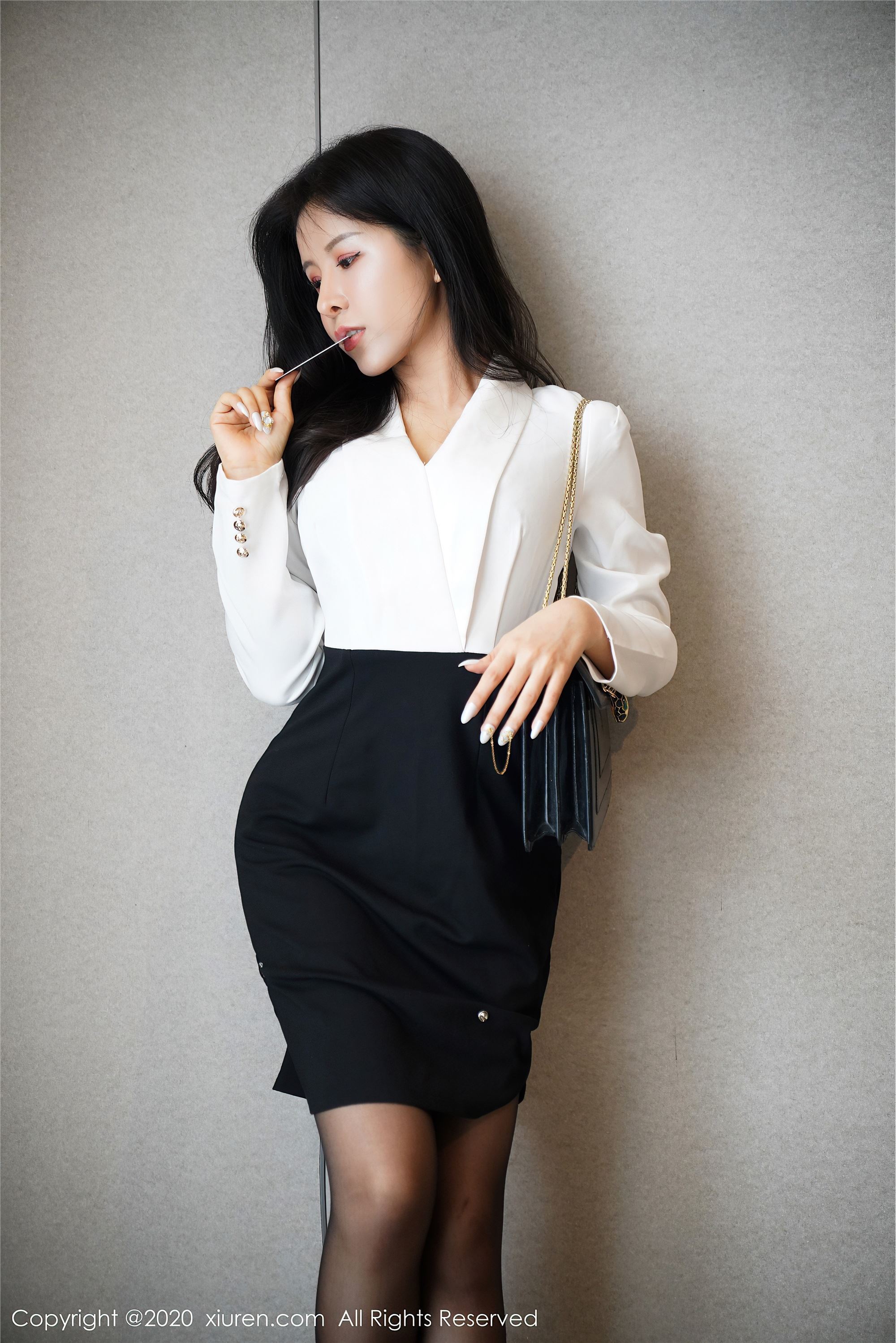 秀人网美媛馆 2020-07-20 Vol.2346 奥莉