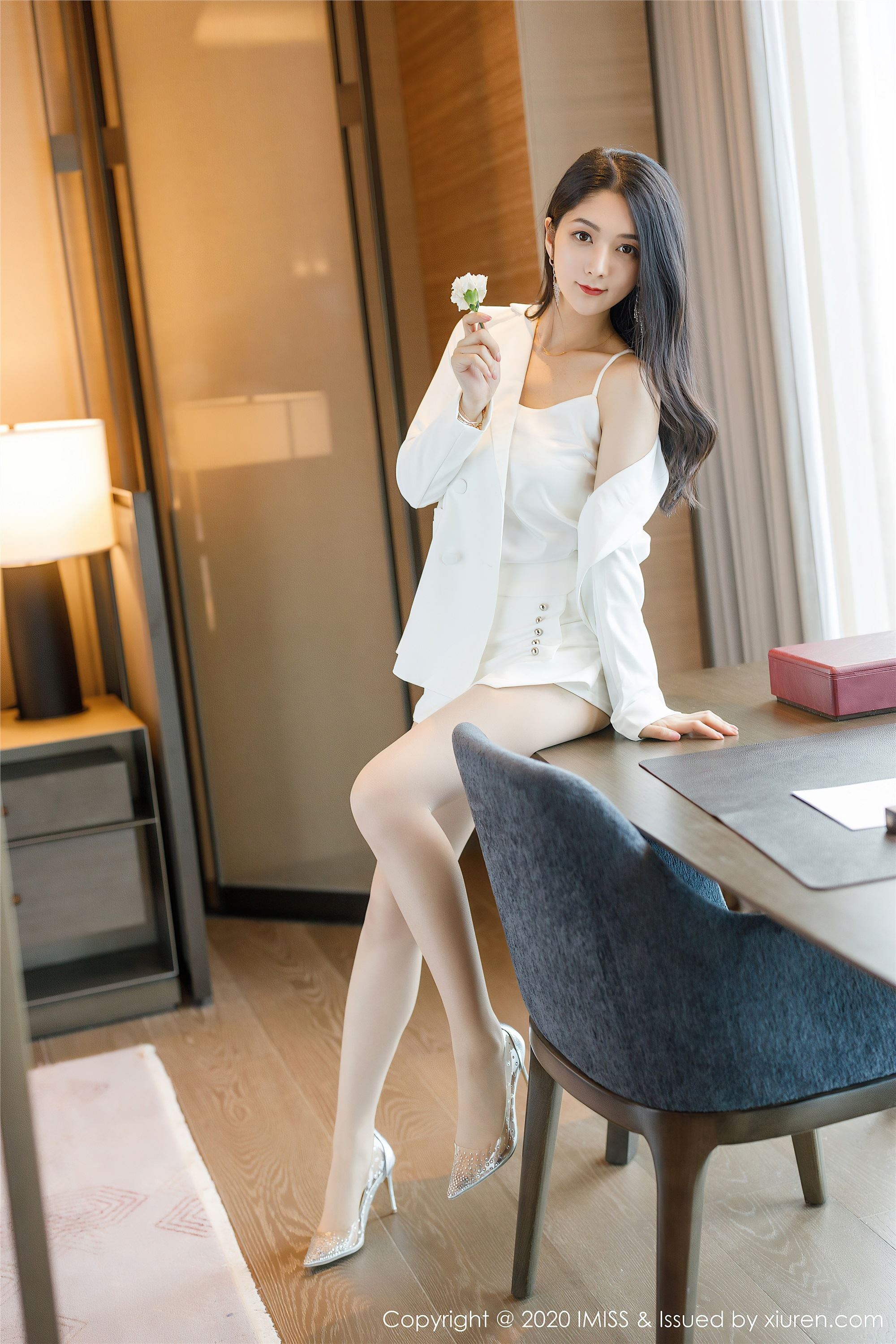 IMiss爱蜜社 2020-07-23 Vol.484 Angela小热巴