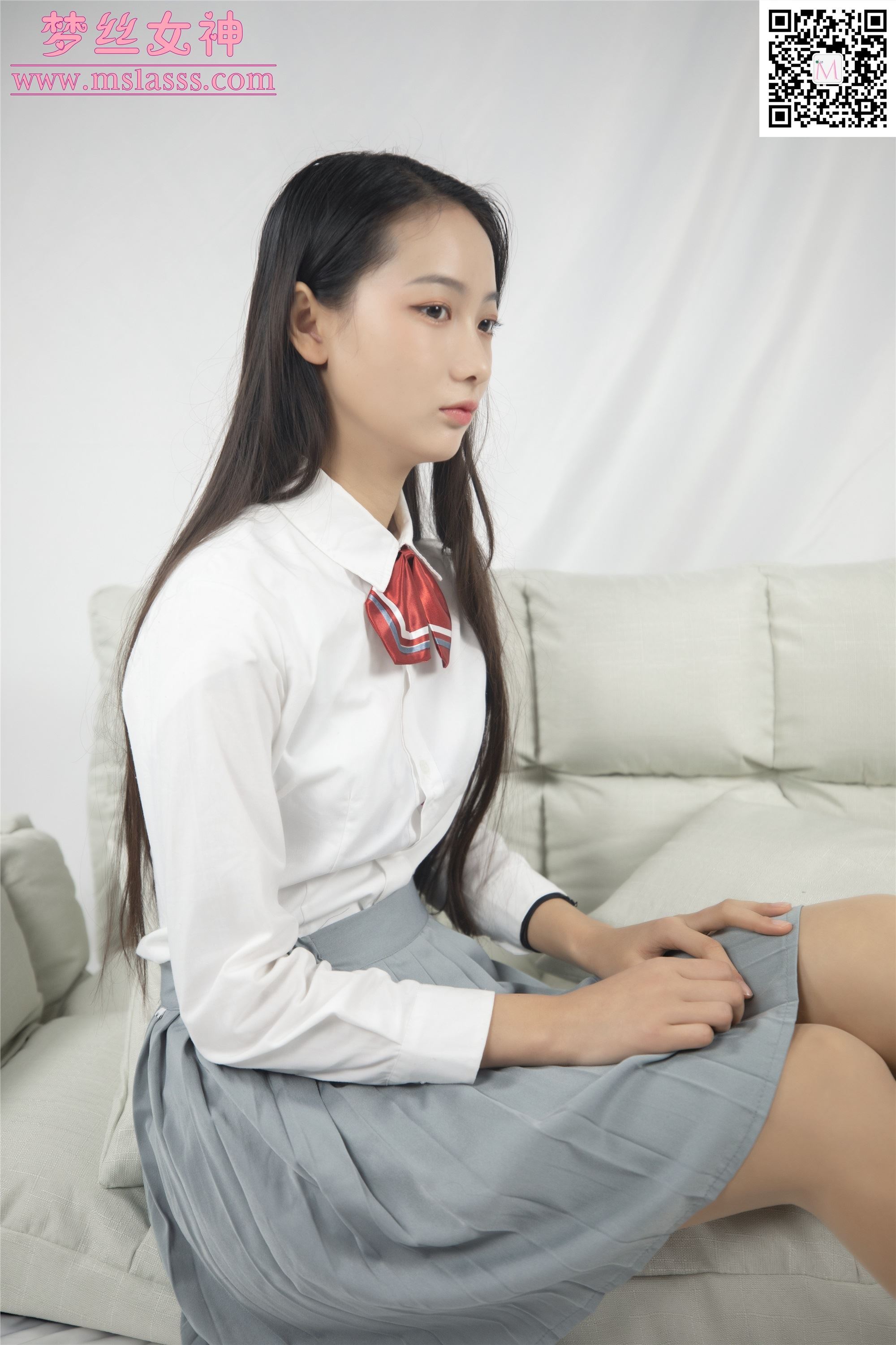 MSLASS梦丝女神 2020-01-21 Vol.093 小迟 小JK的大长腿