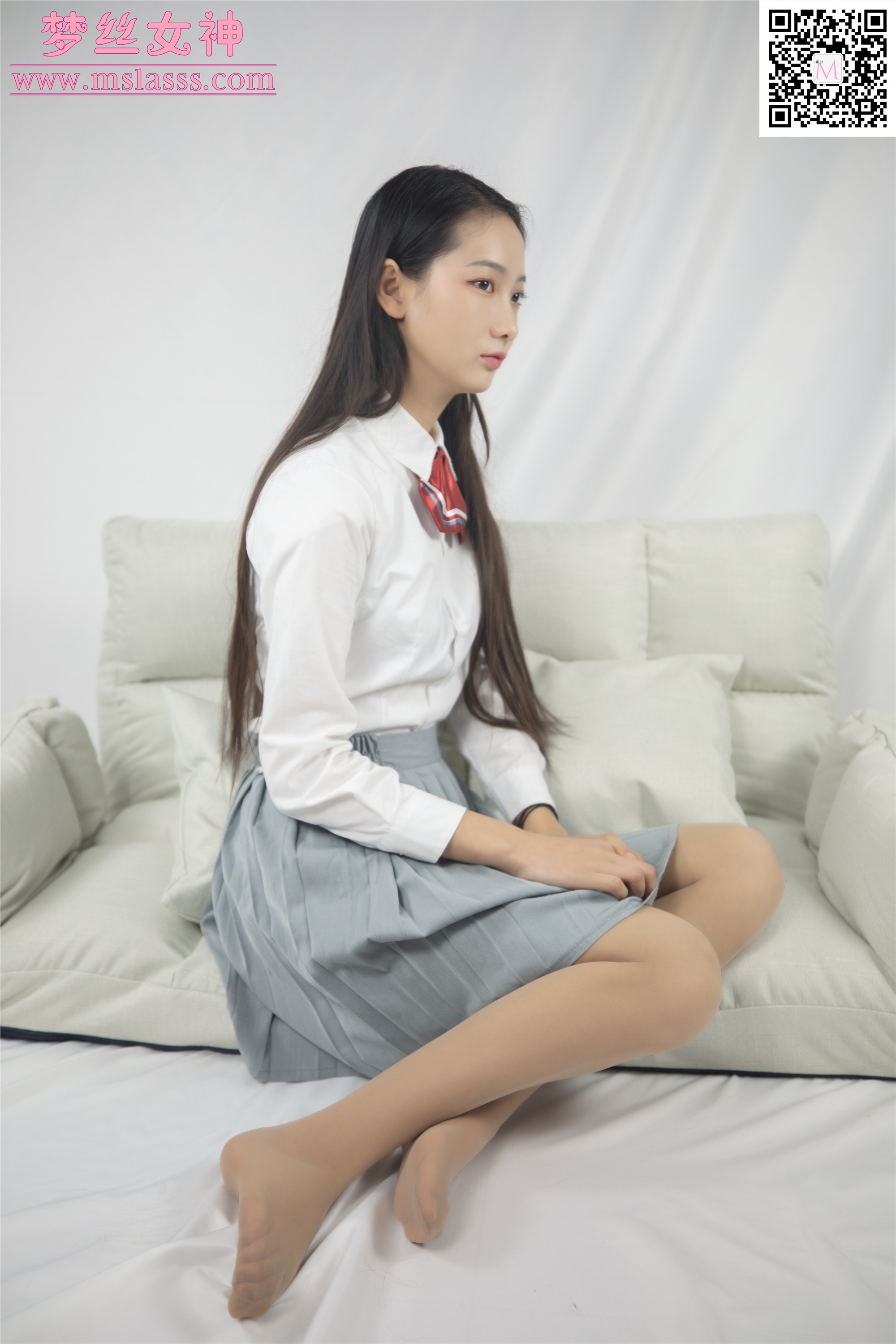 MSLASS梦丝女神 2020-01-21 Vol.093 小迟 小JK的大长腿