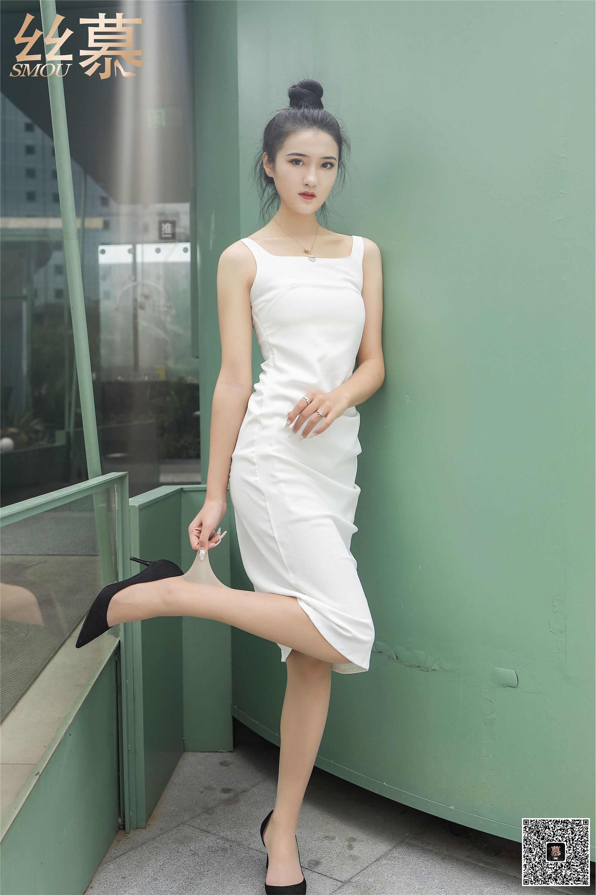 丝慕写真 SM350 菲菲《阳光下的腿》