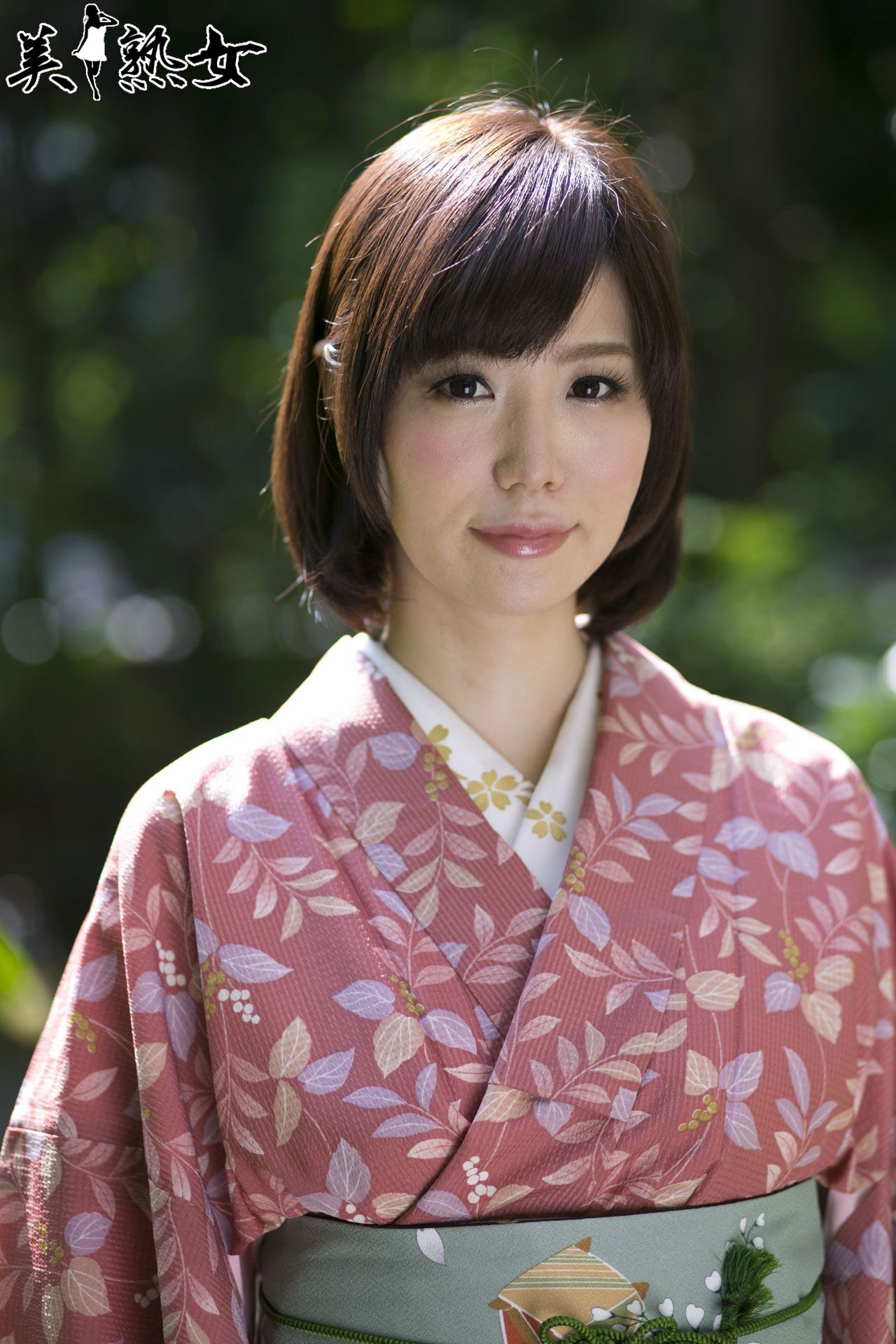 x-city  jukujo 人気熟女 森ななこ七瀬美香 2 写真集