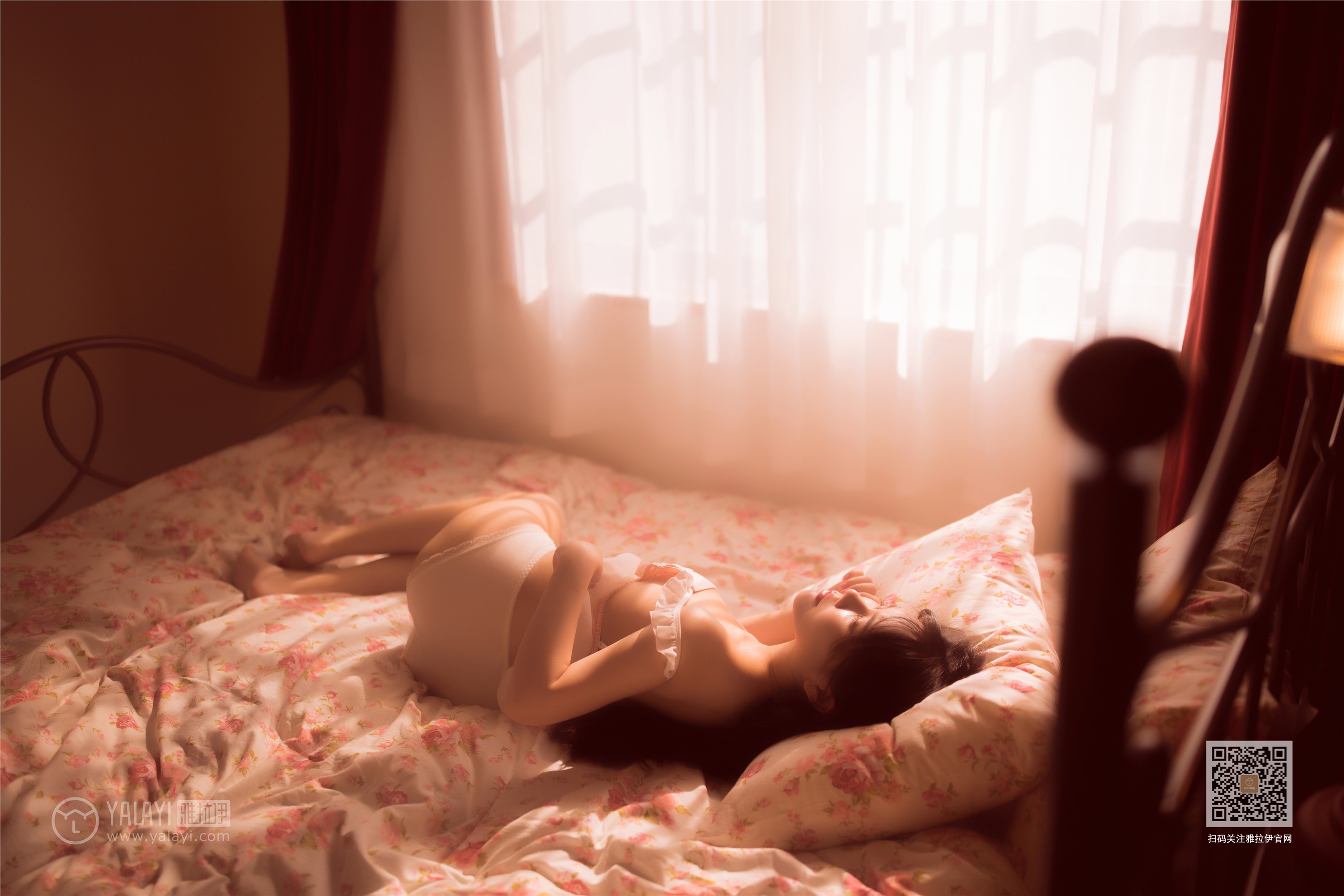YaLaYi雅拉伊 2019-09-17 Vol.0393 香儿 香床美人儿