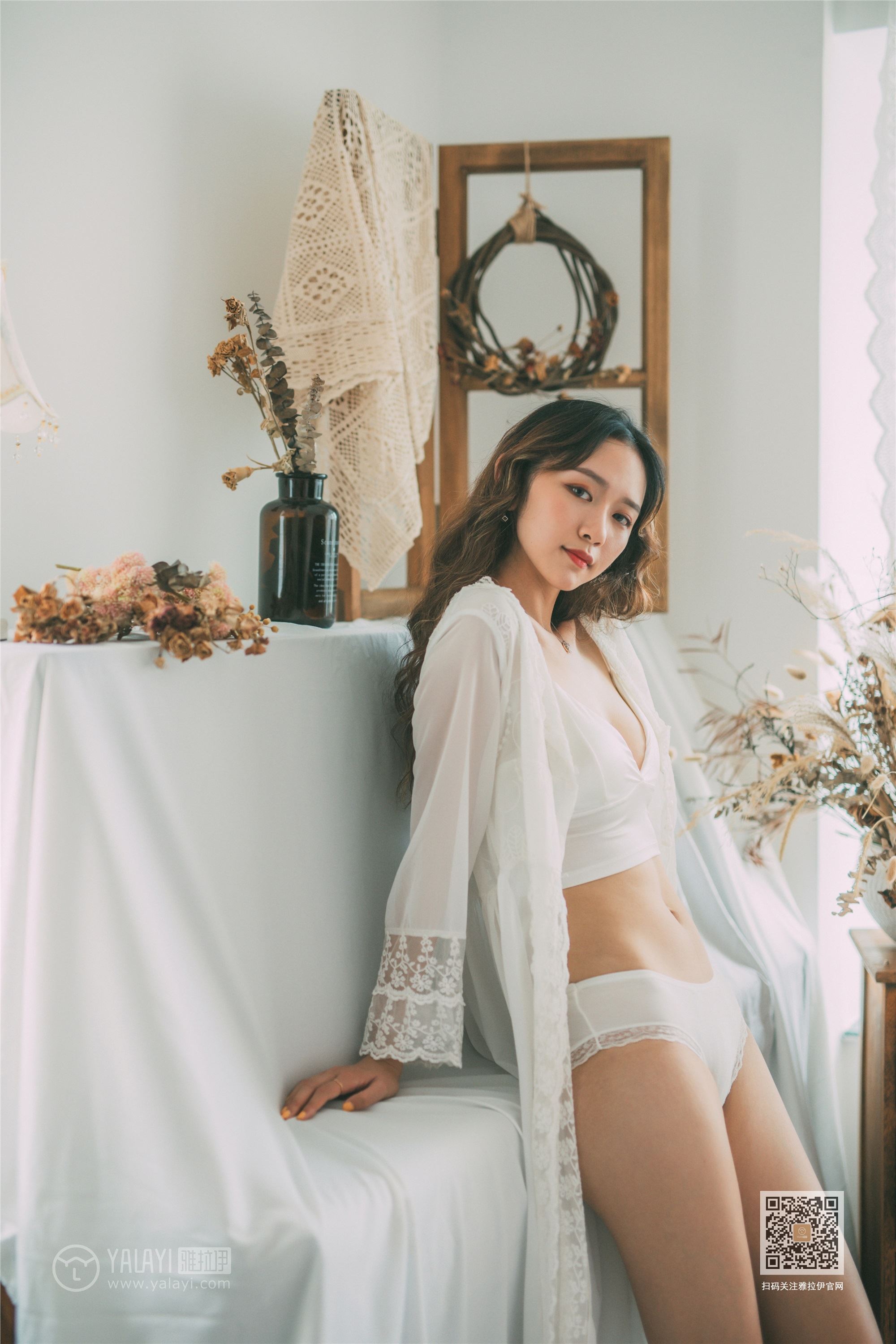 YaLaYi雅拉伊 2019-09-19 Vol.0395 晓琳 写生模特