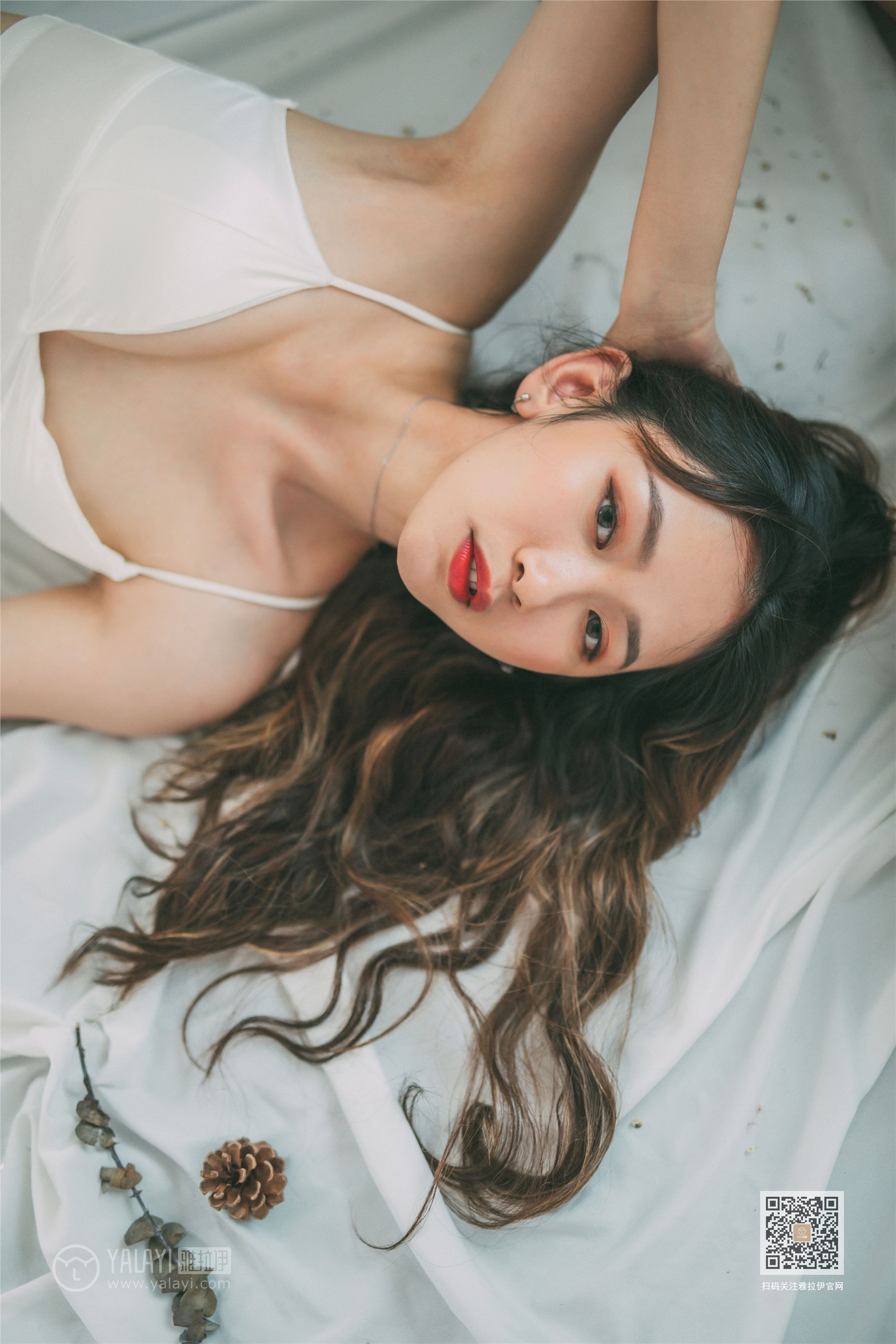 YaLaYi雅拉伊 2019-09-19 Vol.0395 晓琳 写生模特