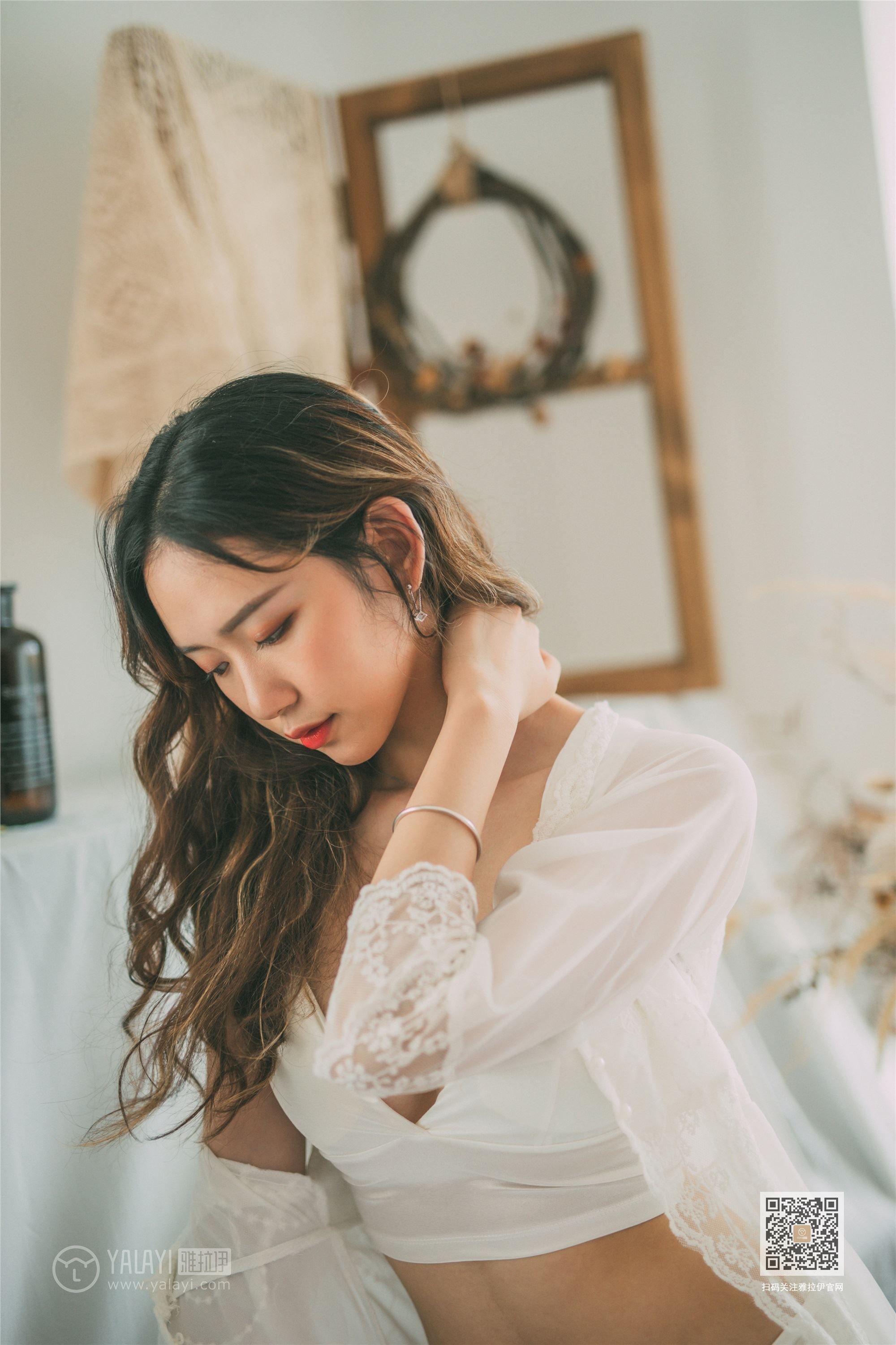 YaLaYi雅拉伊 2019-09-19 Vol.0395 晓琳 写生模特