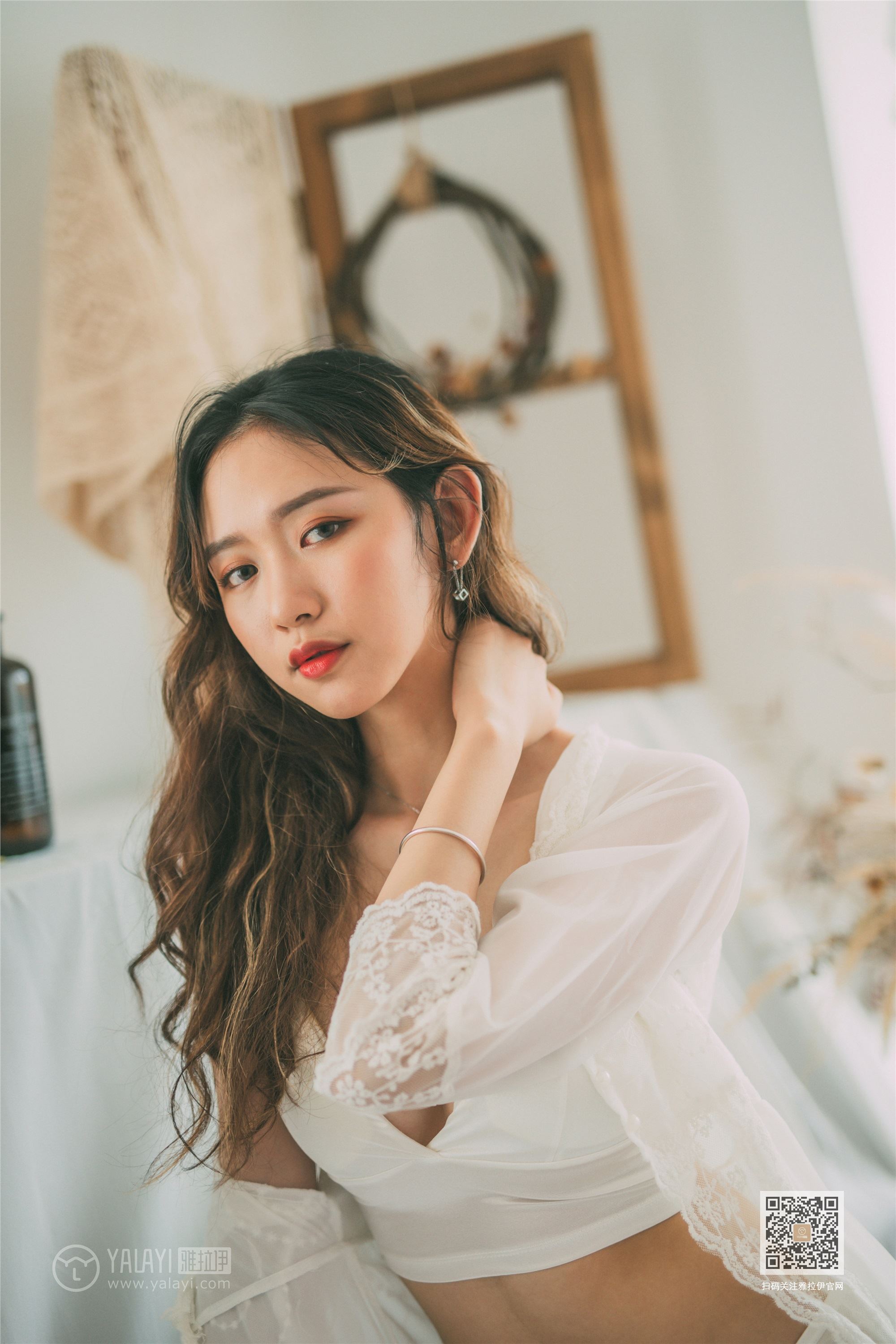 YaLaYi雅拉伊 2019-09-19 Vol.0395 晓琳 写生模特