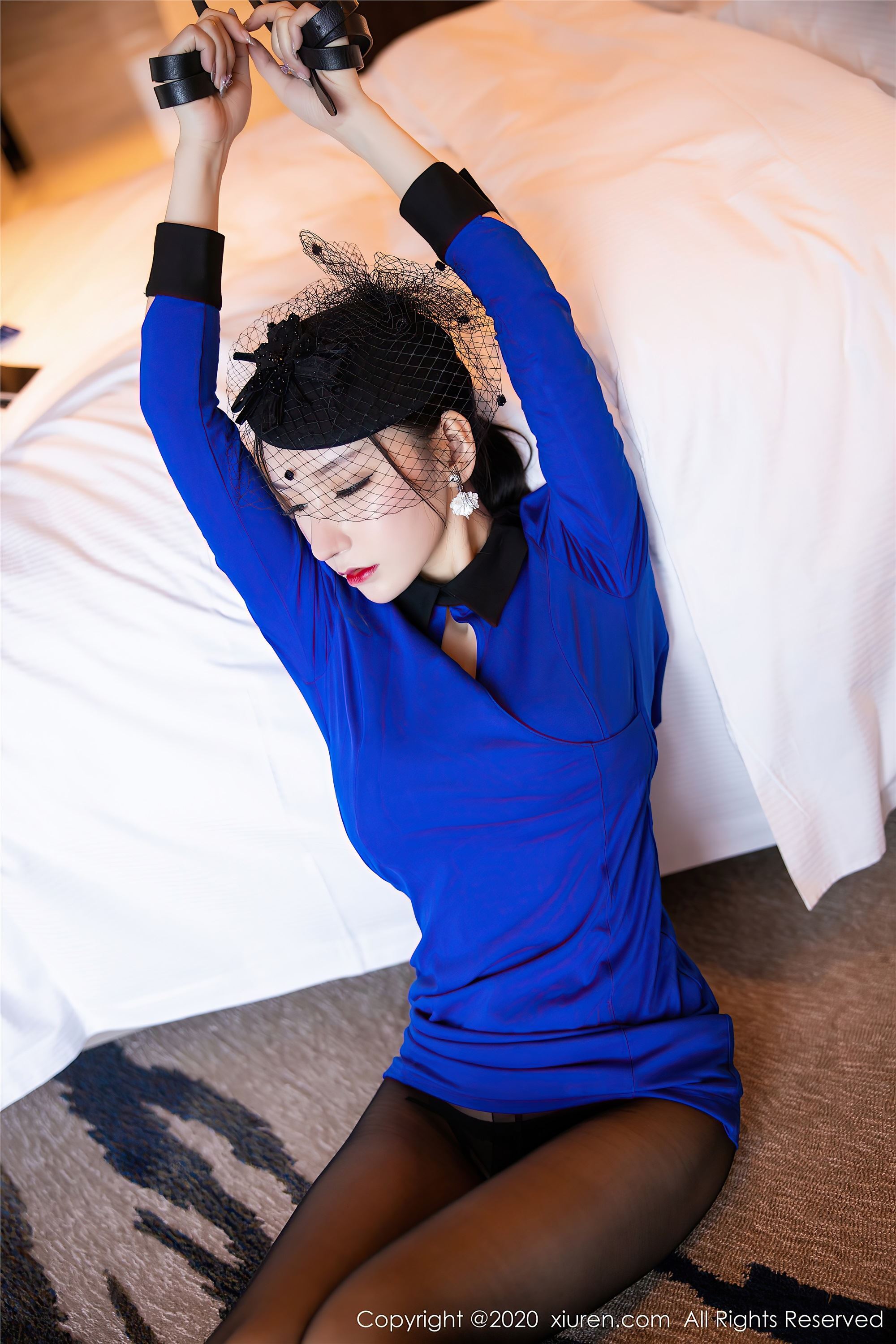 秀人网美媛馆 2020-08-06 Vol.2415 周于希Sandy