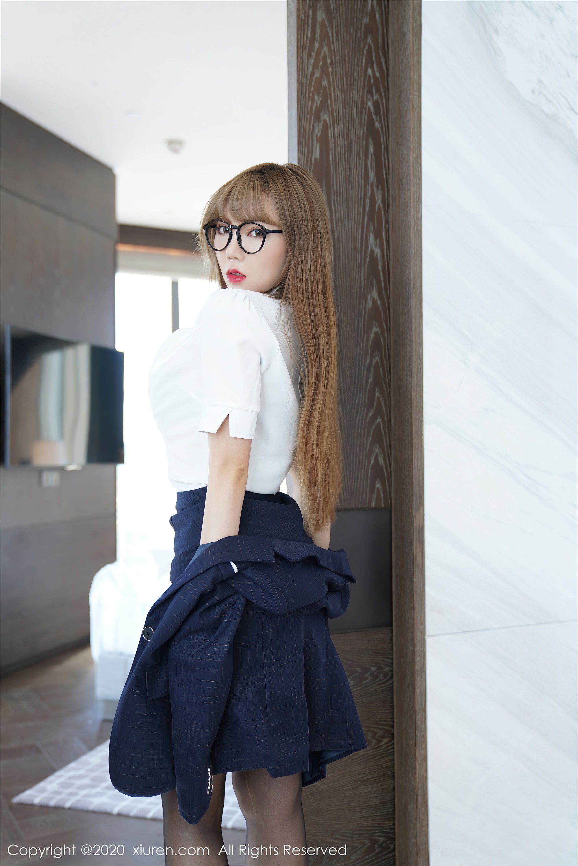 秀人网美媛馆 2020-08-03 Vol.2396 柴婉艺Averie