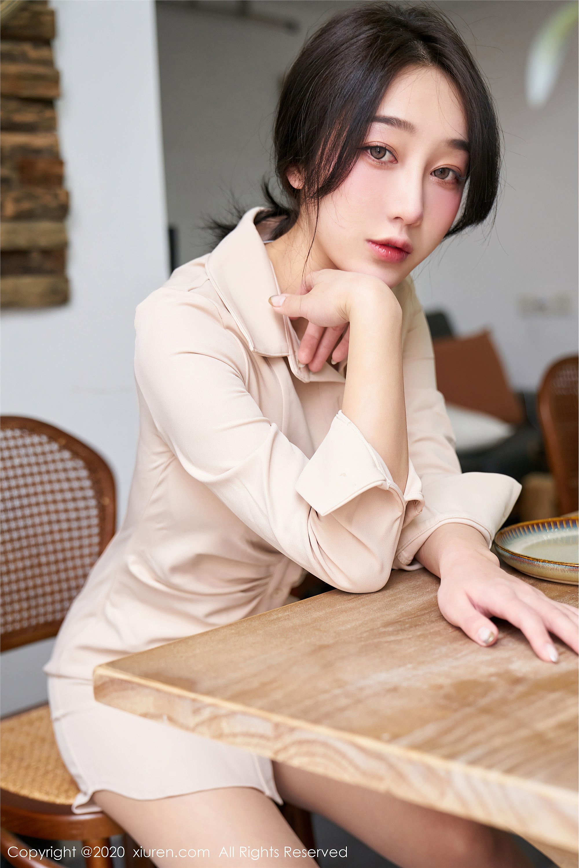 秀人网美媛馆 2020-08-10 Vol.2424 九月生__