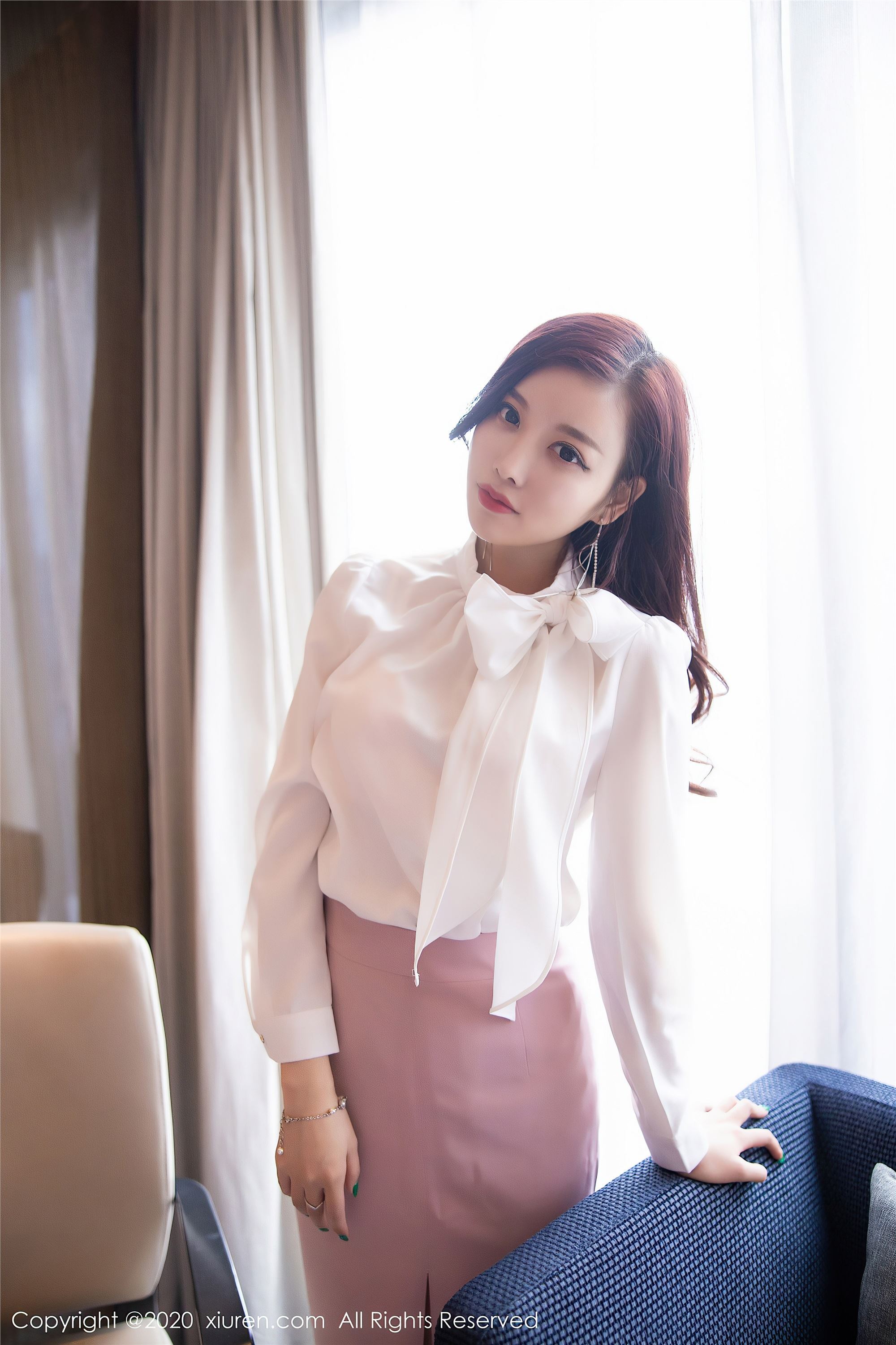 秀人网美媛馆 2020-08-11 Vol.2431 杨晨晨sugar