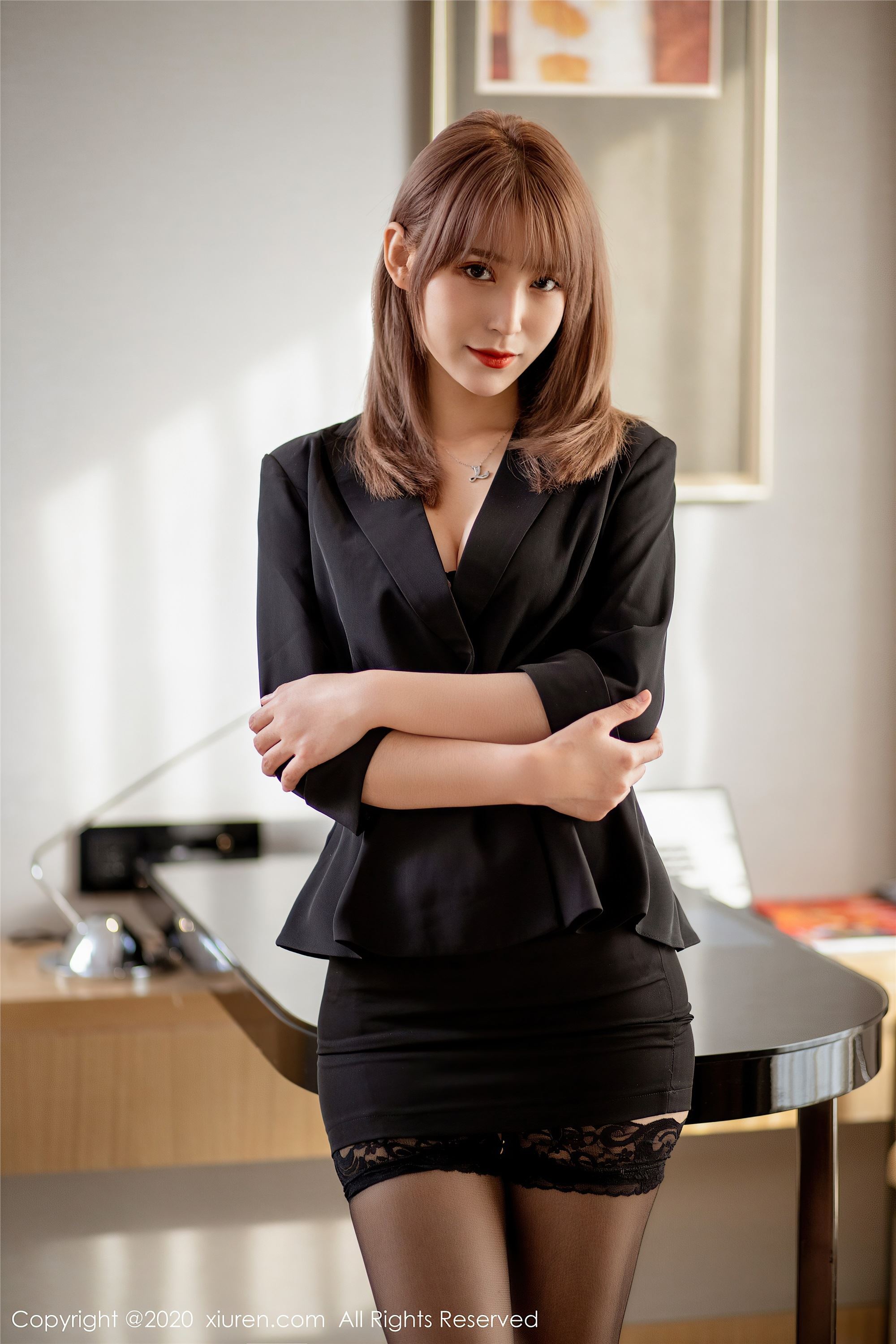 秀人网美媛馆 2020-08-06 Vol.2414 周慕汐fairy