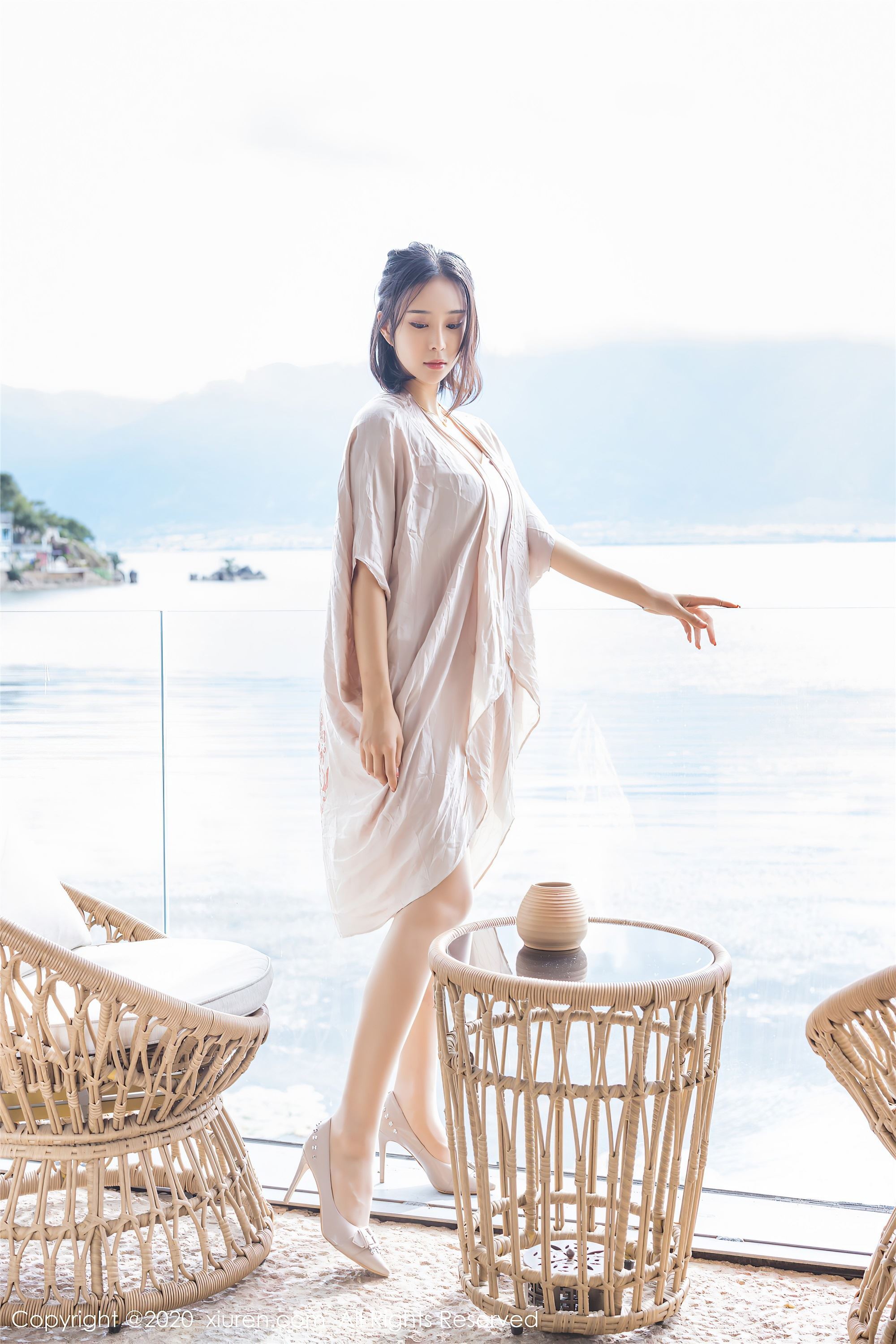 秀人网美媛馆 2020-08-11 Vol.2426 蓝夏 Akasha