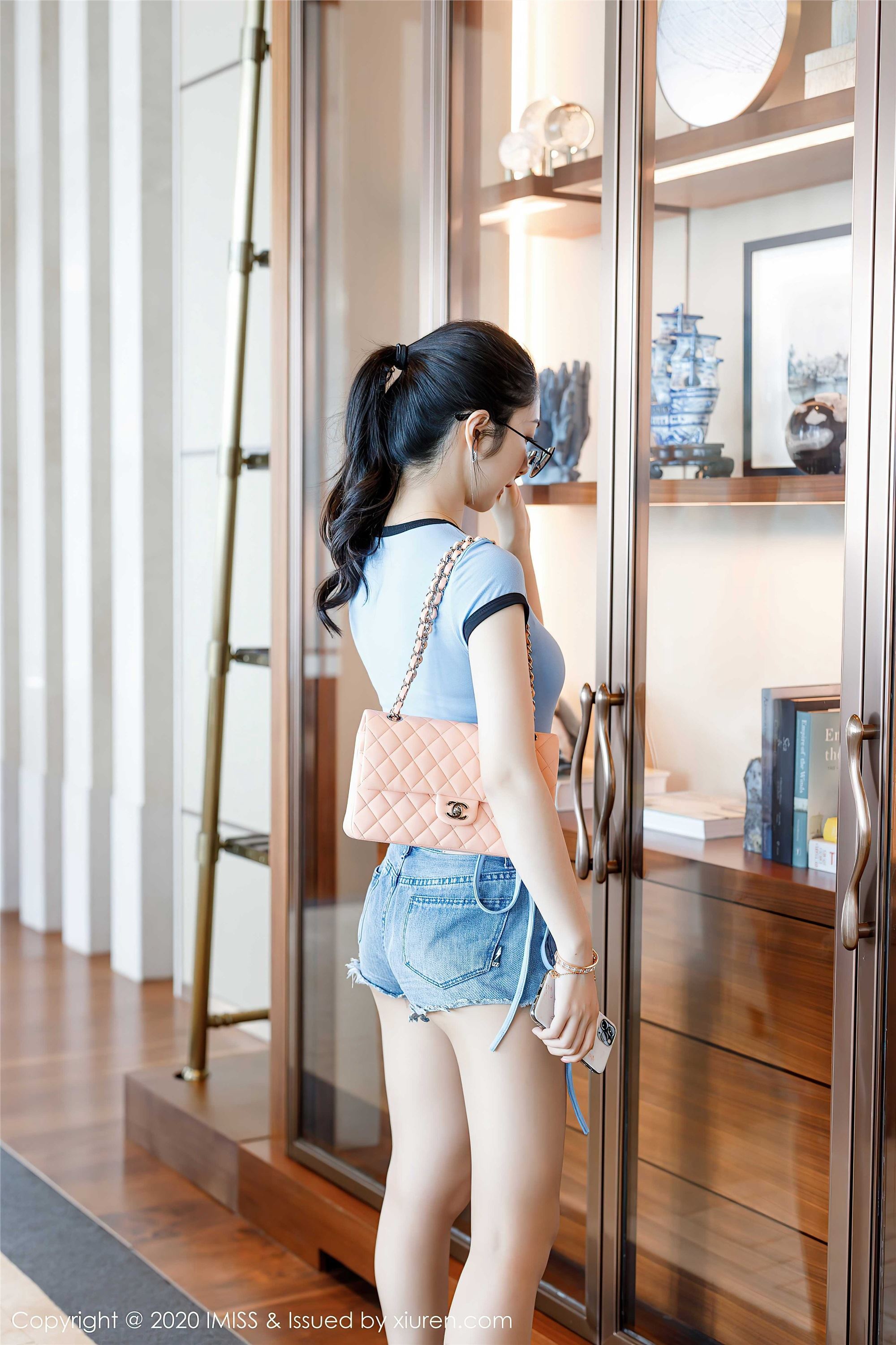 IMiss爱蜜社 2020.08.06 Vol.489 Angela小热巴