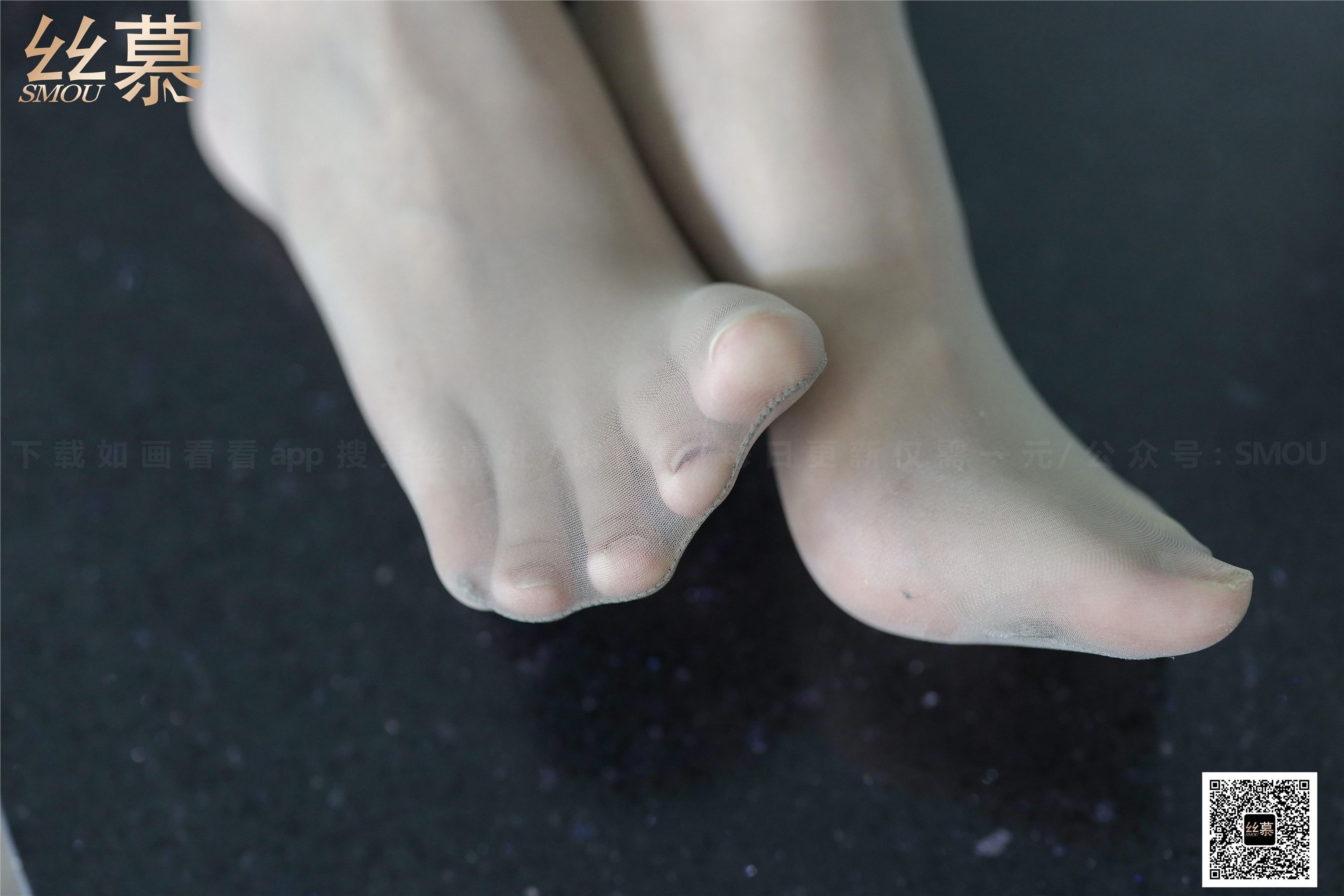 丝慕写真 SM367 来朵《帮老师脱鞋》