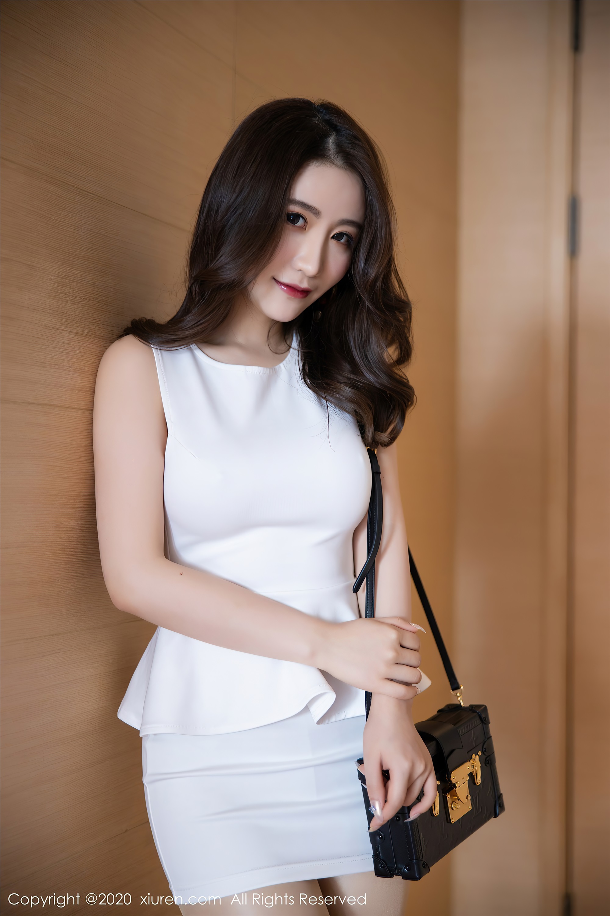 秀人网美媛馆 2020-08-13 Vol.2441 绯月樱-Cherry