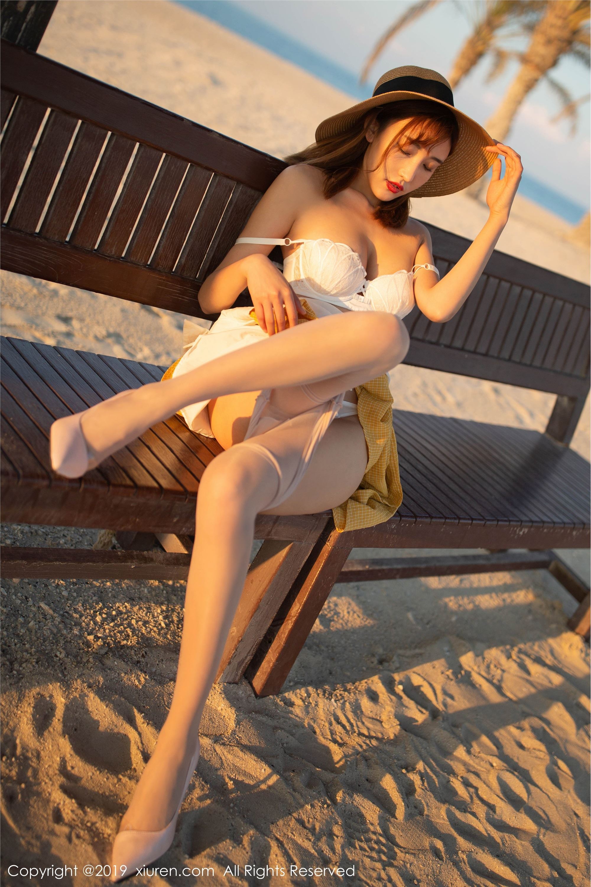 XIUREN秀人网 2019.11.28 No.1812 陆萱萱