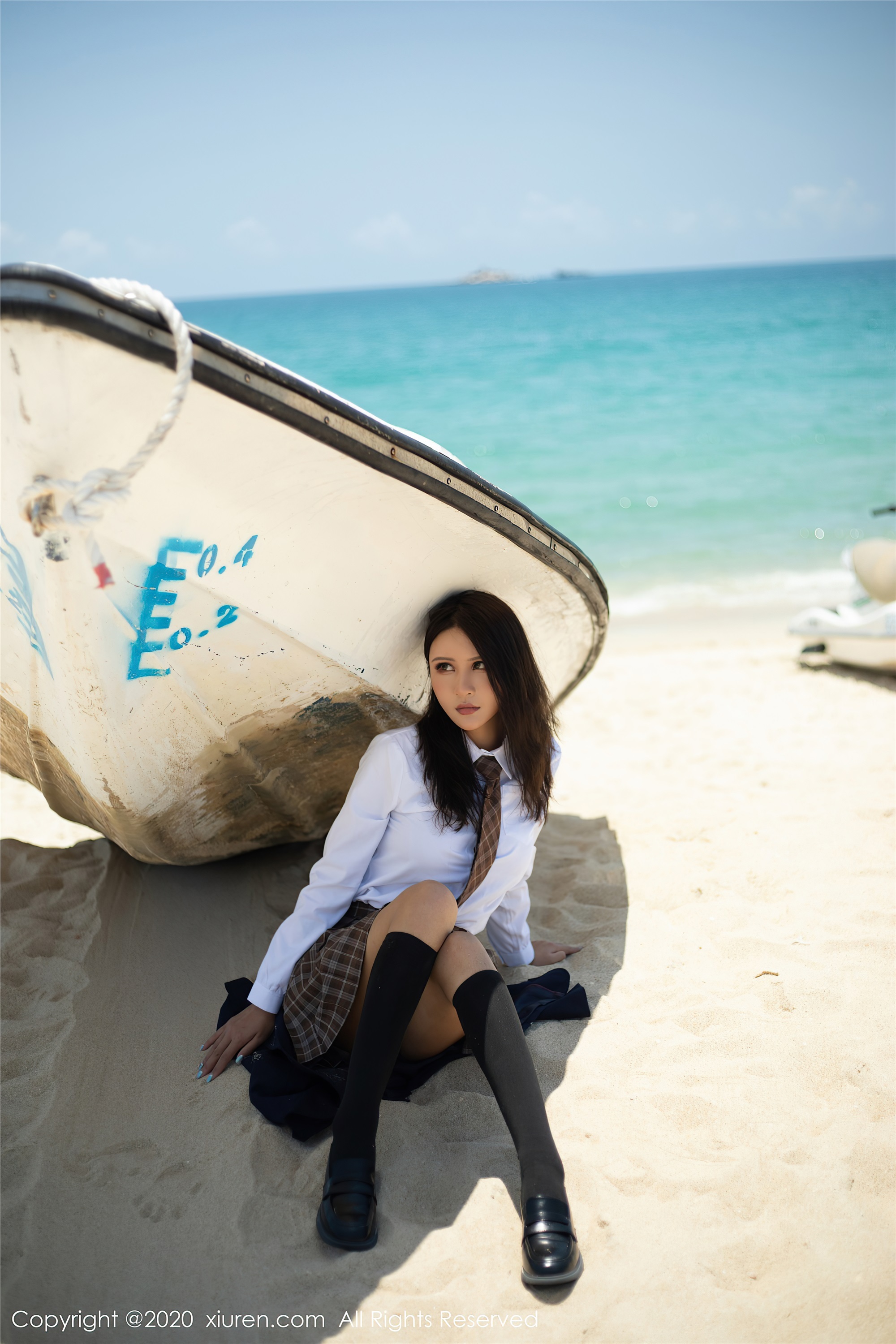 秀人网美媛馆 2020-08-17 Vol.2447 Emily顾奈奈