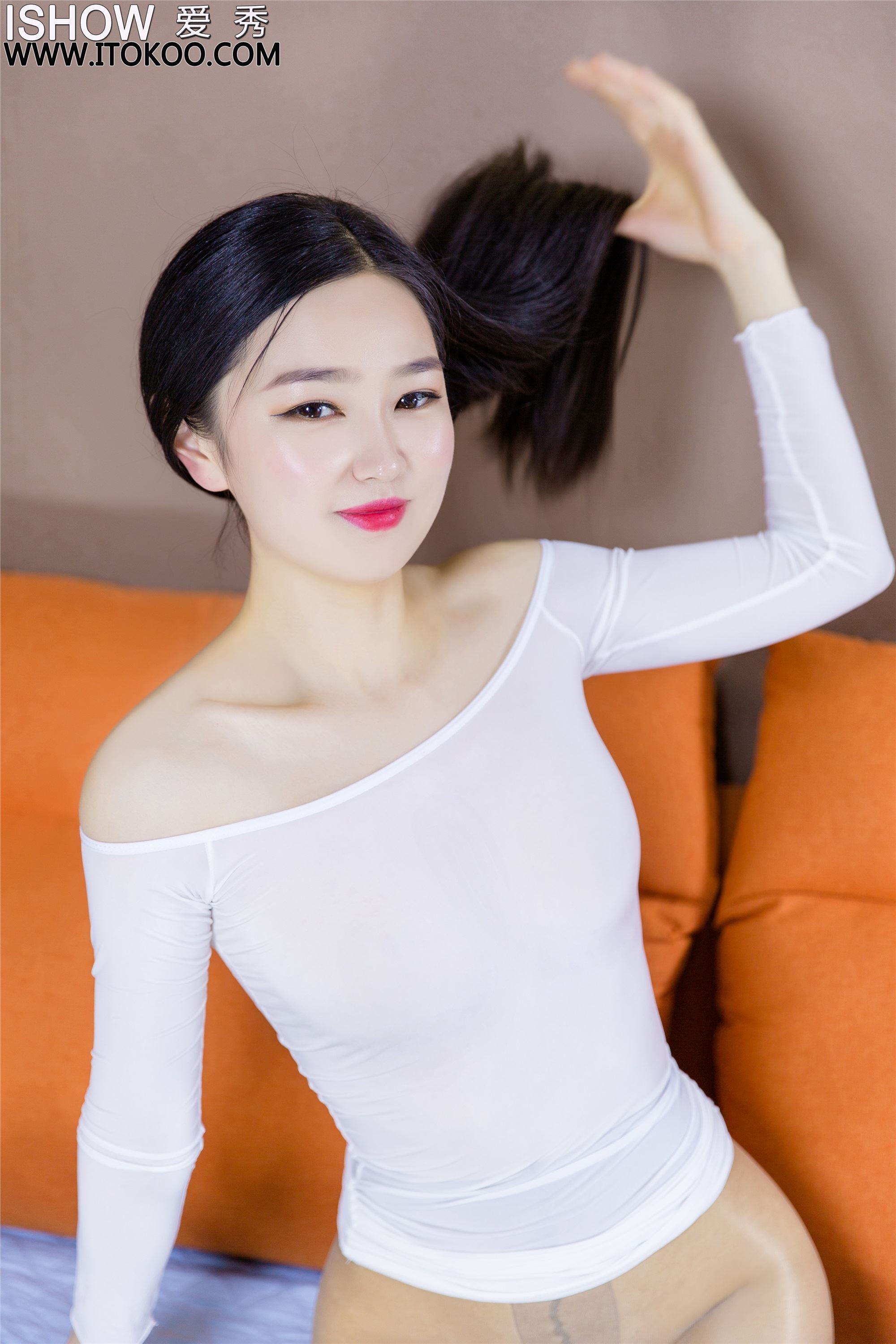 ISHOW爱秀 2020.10.10 Vol.236 范芳宛Verna