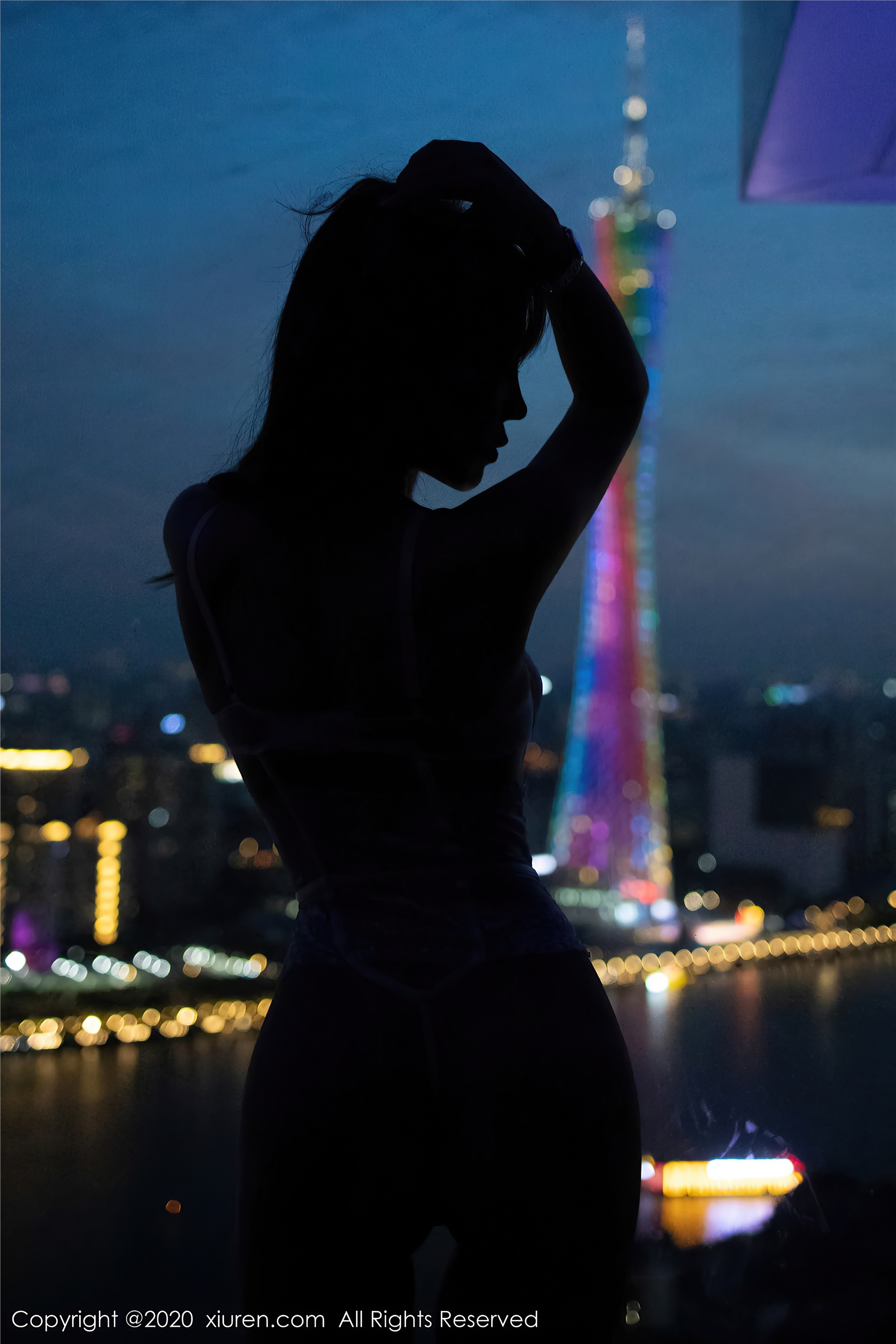 秀人网美媛馆 2020-08-21 Vol.2474 芝芝Booty