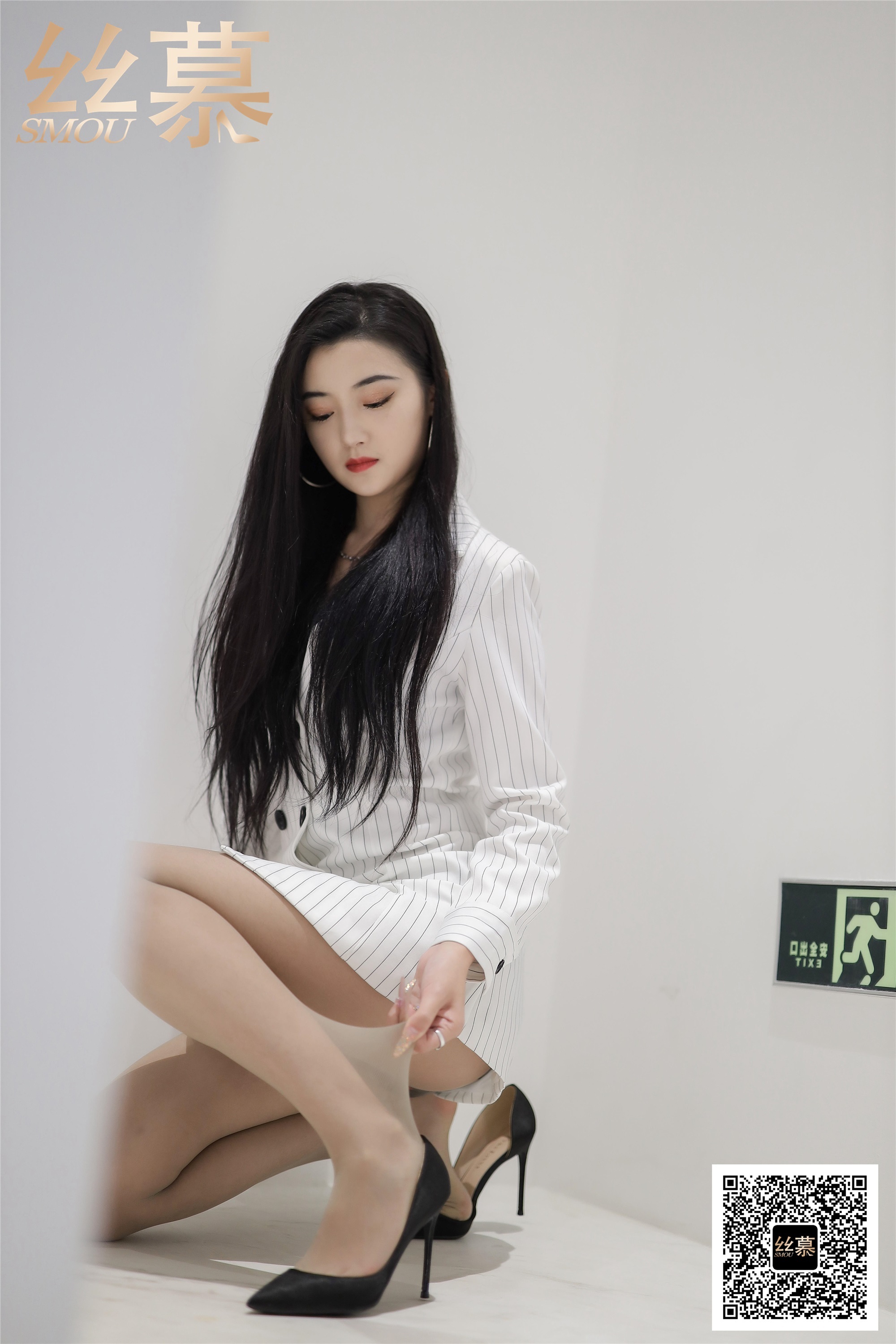 丝慕写真 SM377 菲菲《白领的恢丝》