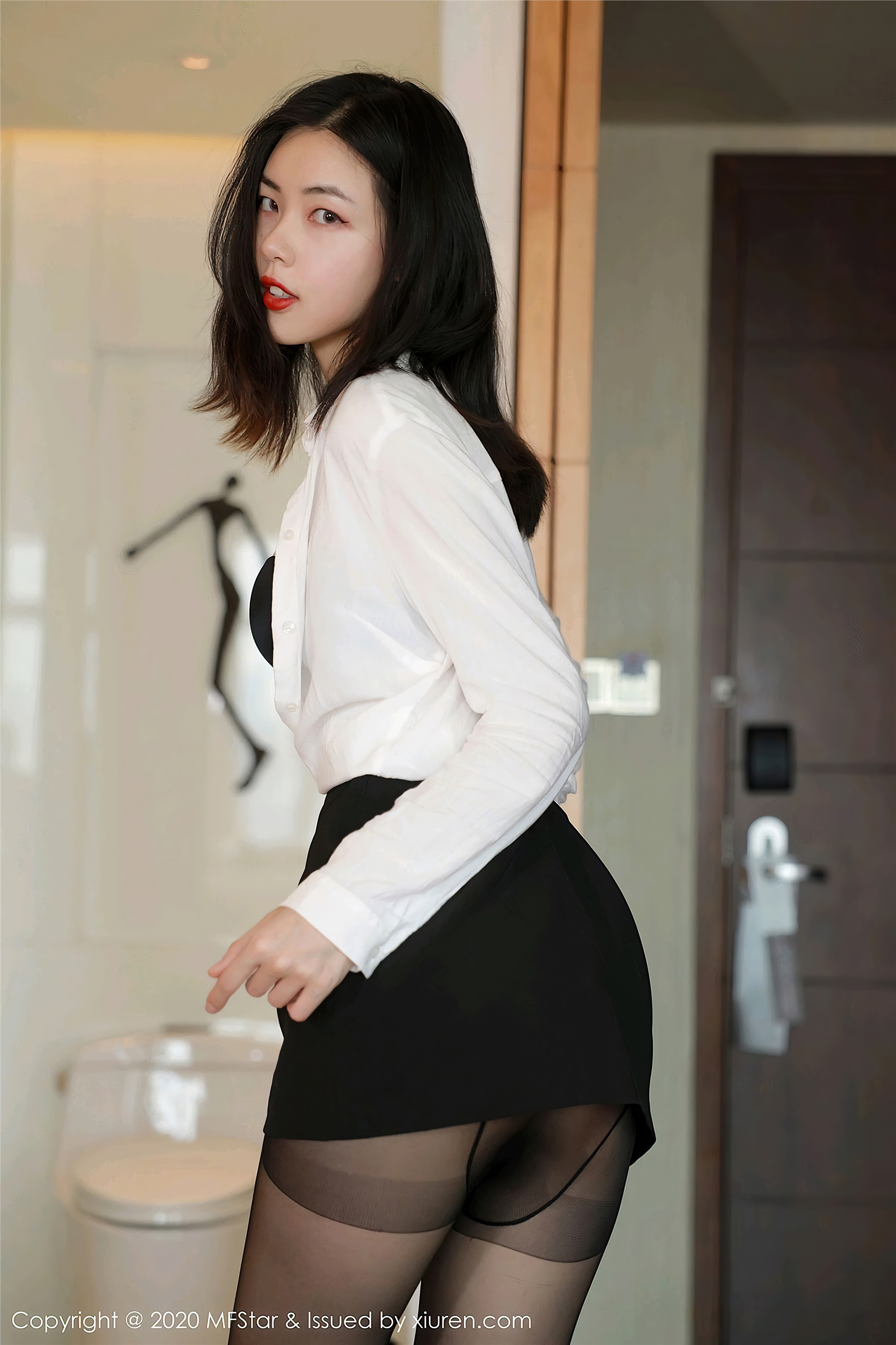 MFStar模范学院 2020-08-19 Vol.371 噜噜妞儿