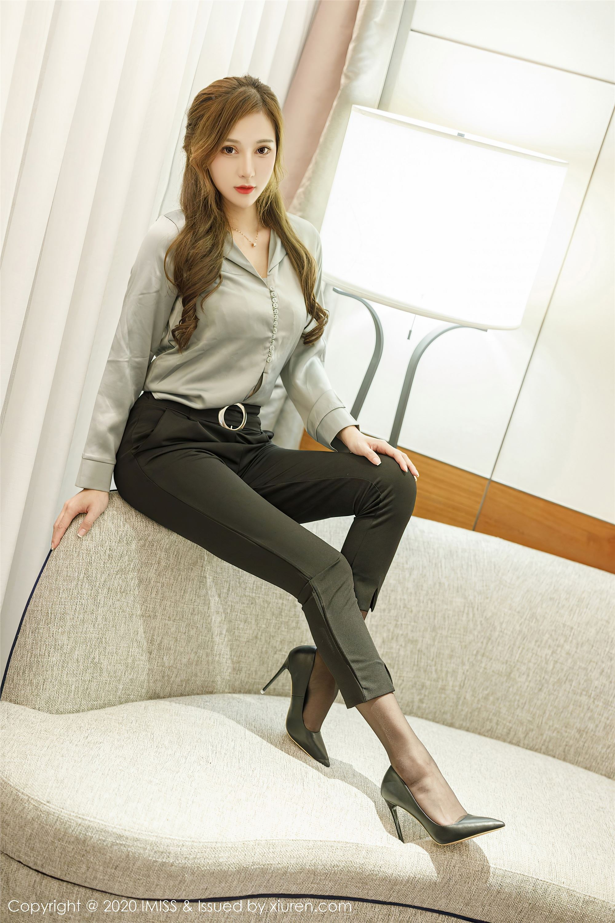 IMiss爱蜜社 2020-08-12 Vol.492 Lavinia肉肉