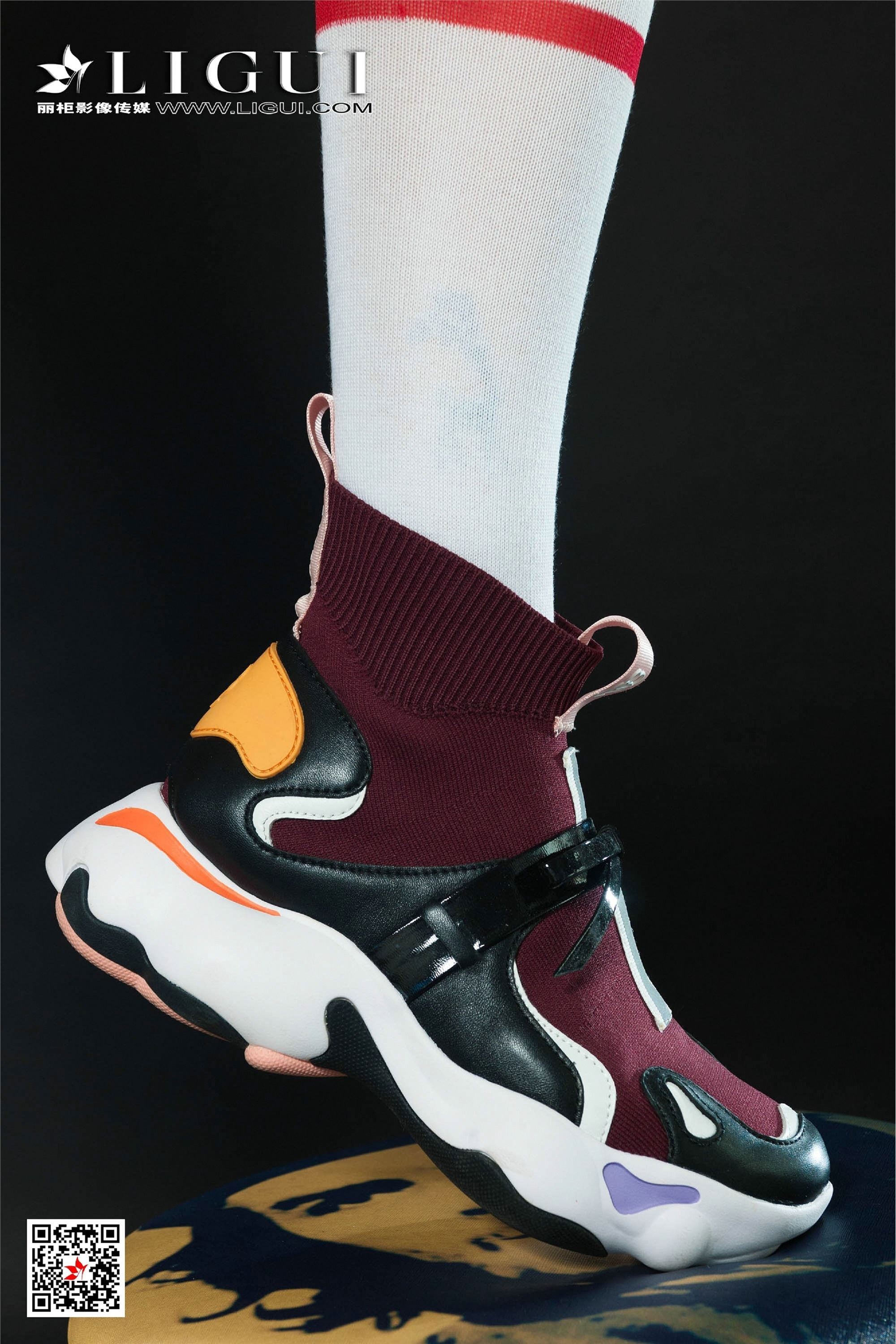 Ligui丽柜 2020.10.14《滑板女郎》甜甜