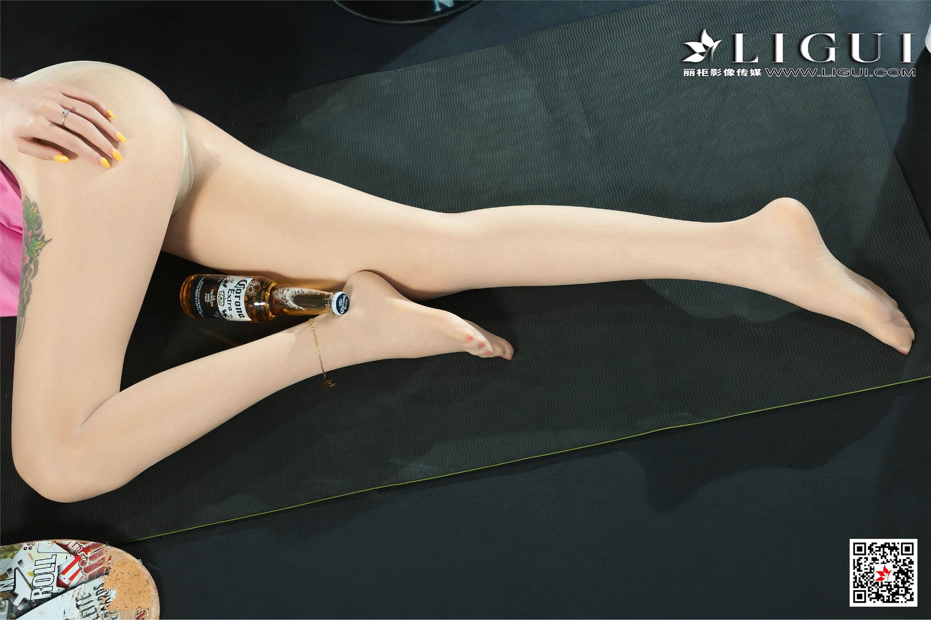 Ligui丽柜 2020.10.14《滑板女郎》甜甜