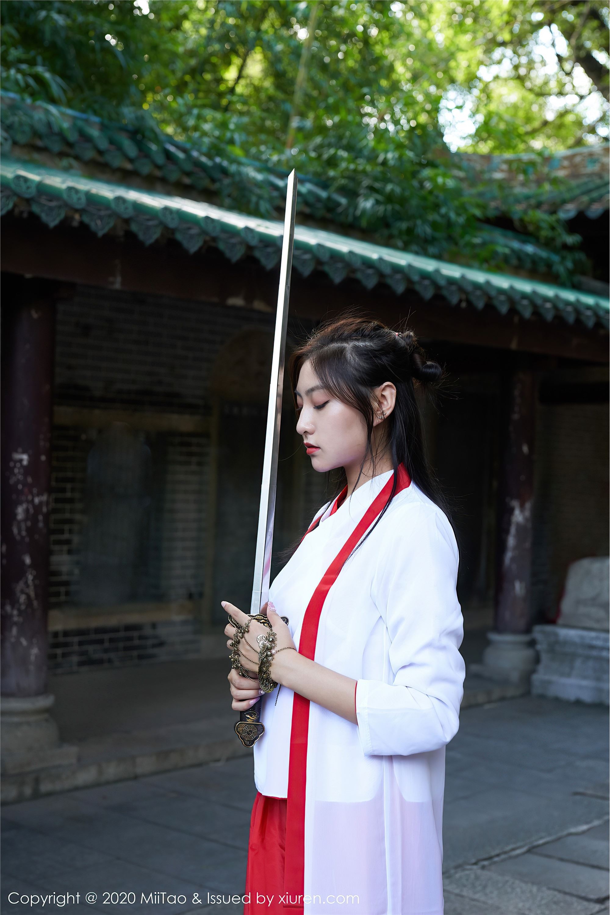 MiiTao蜜桃社 2020-09-02 Vol.142 茵茵简