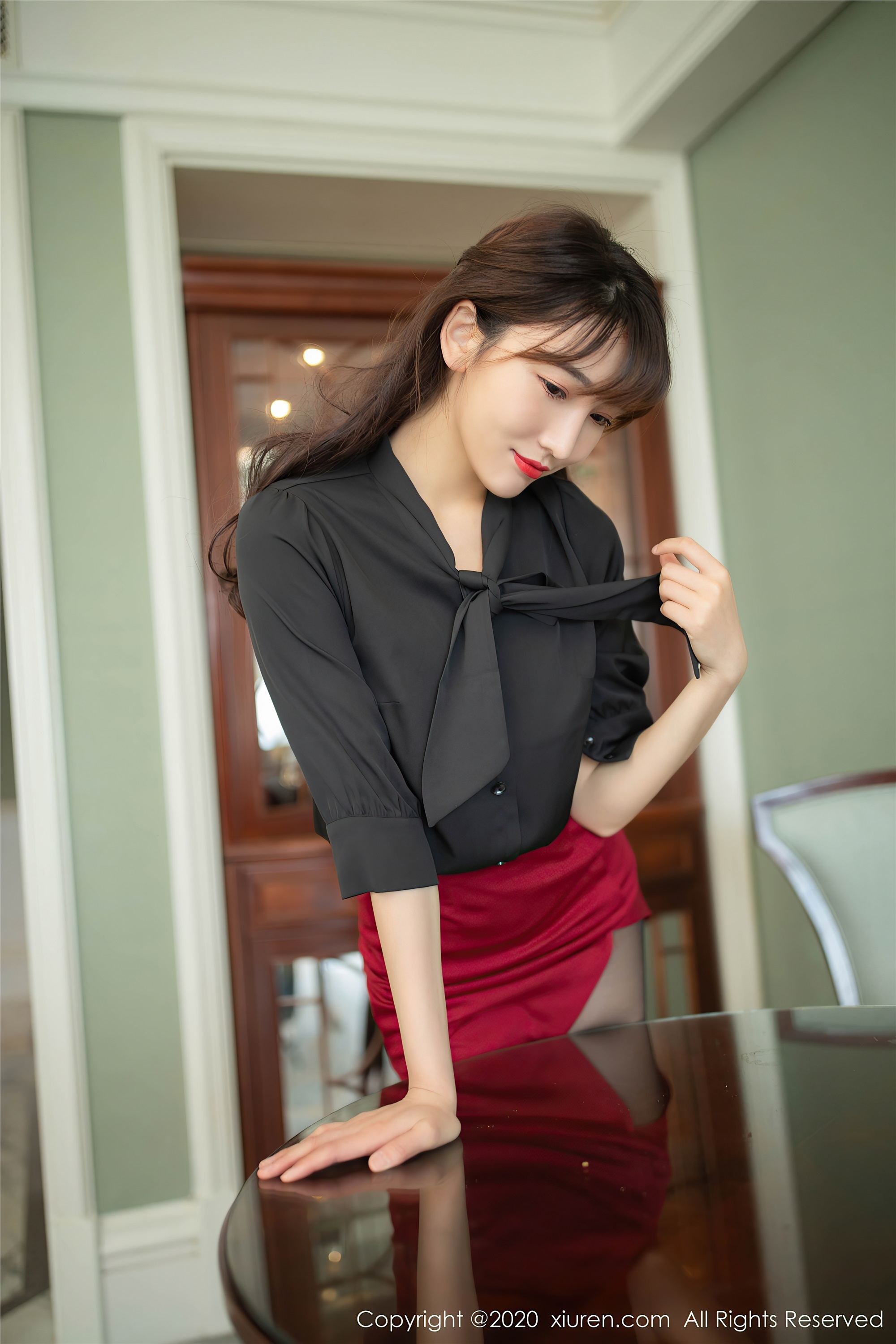 秀人网美媛馆 2020-08-27 Vol.2498 陆萱萱